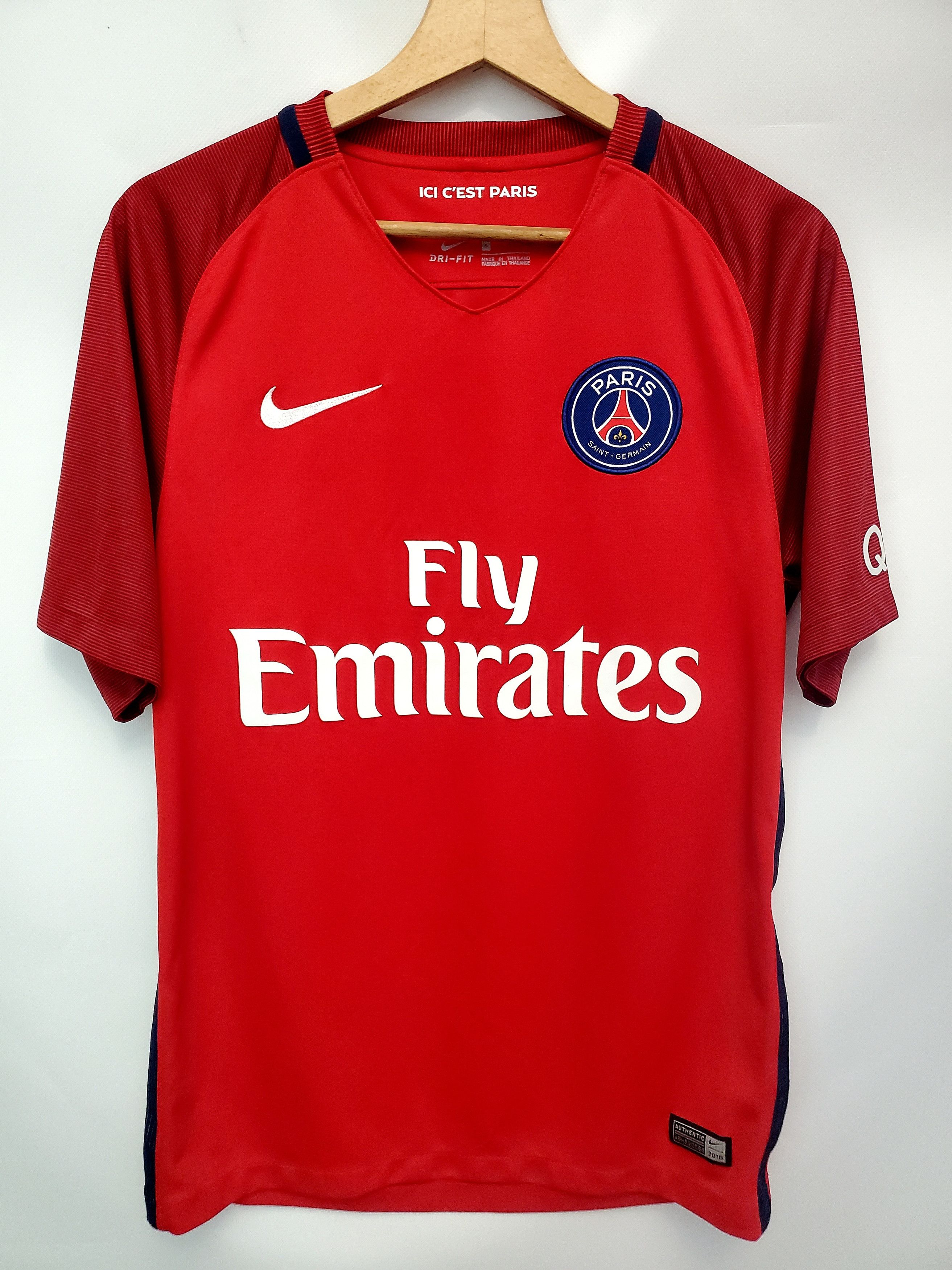 Nike PARIS SAINT GERMAIN 2016 2017 AWAY JERSEY ideal condition | Grailed