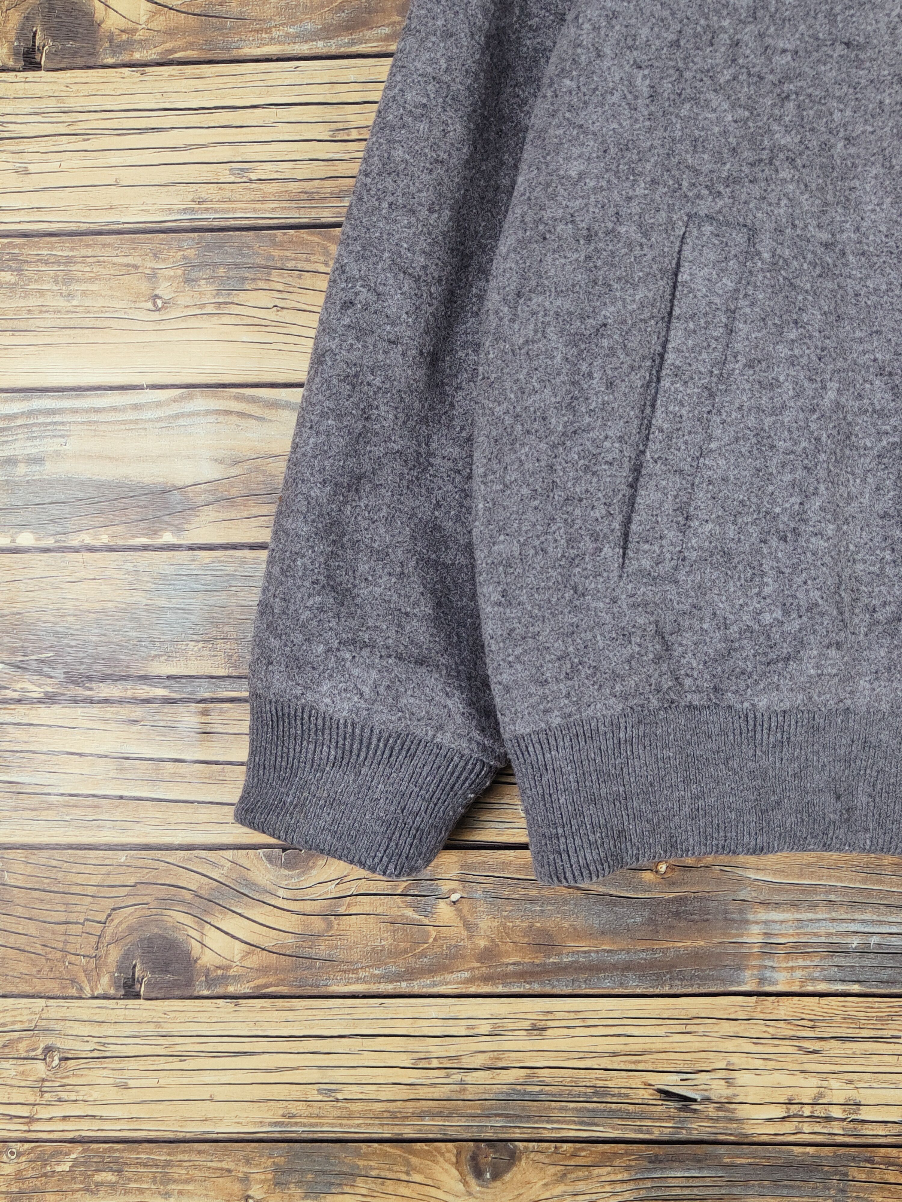 Japanese Brand Uniqlo Dark Gray Varsity Jackets #W1158 Size US M / EU 48-50 / 2 - 4 Thumbnail