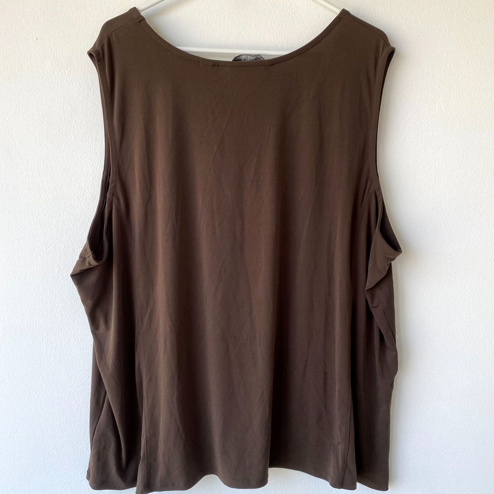 Avenue Avenue Womens Tank Top Size 30/32 Brown Sleeveless Scoop Neck Stretch Size 4XL / US 24-26 - 2 Thumbnail