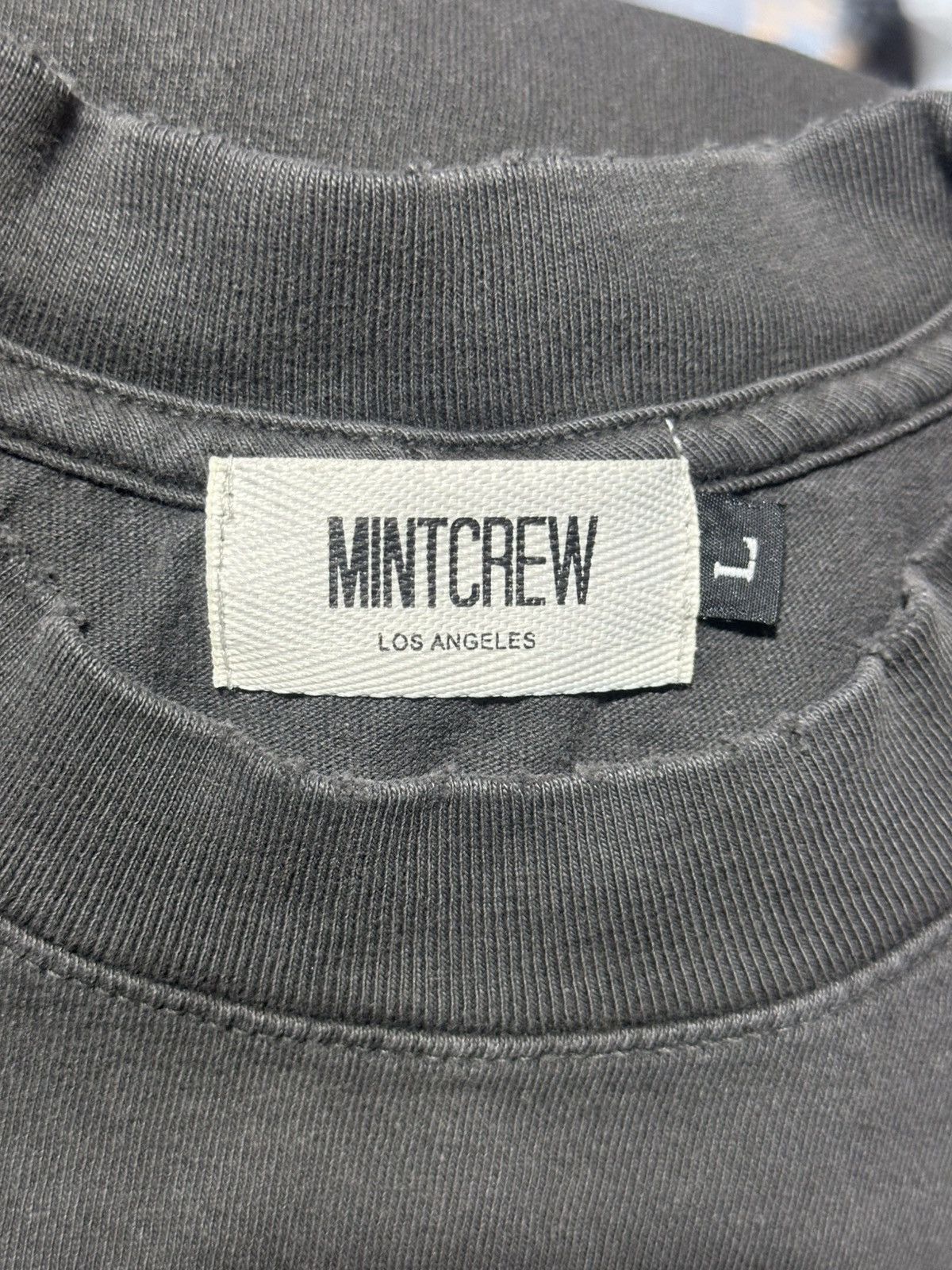 Mint Crew “New York: USA” T Shirt size L