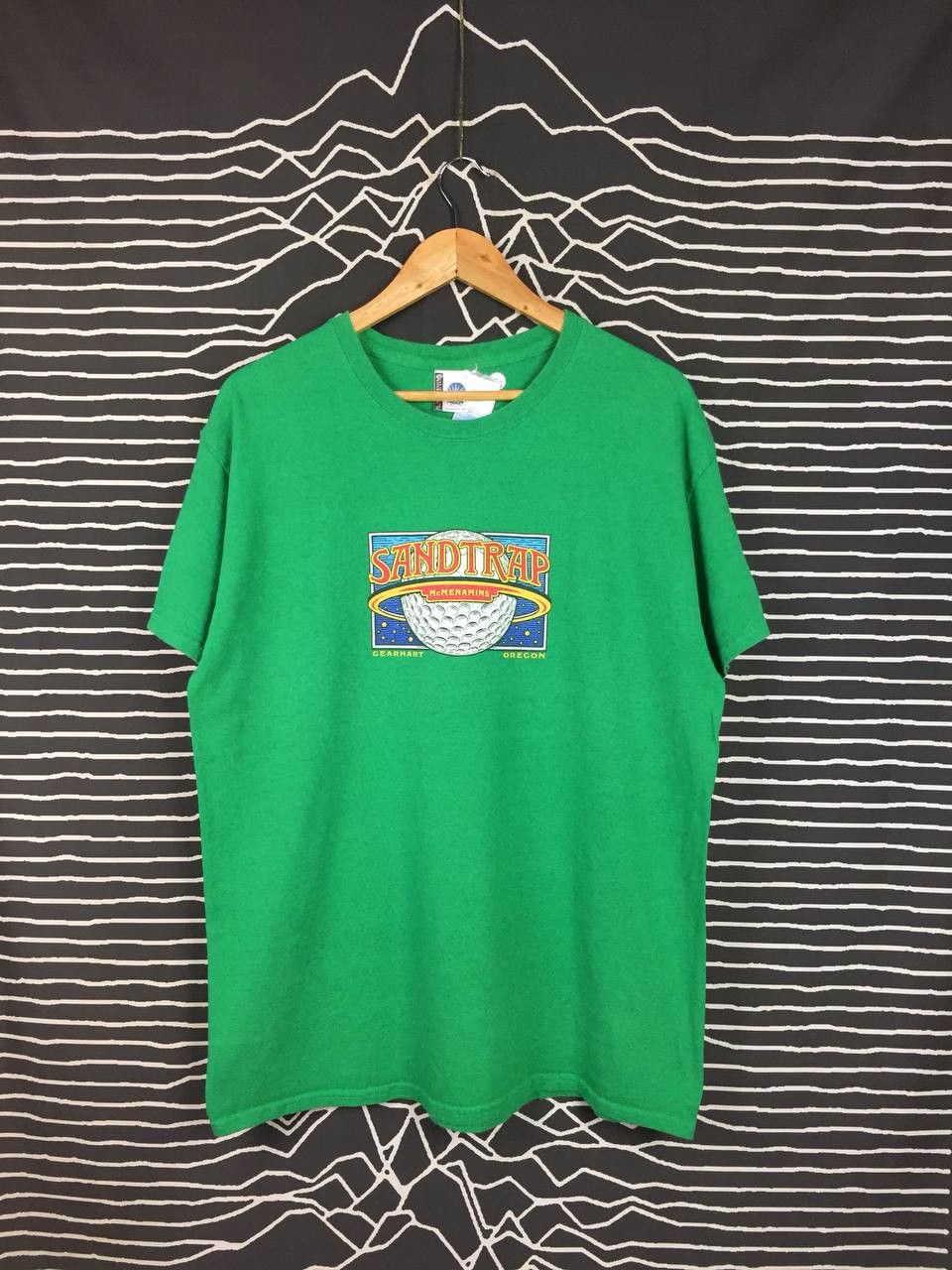 Vintage McMenamins Gearhart Oregon Sandtrap Pub Golfball Planet Tee Size US L / EU 52-54 / 3 - 1 Thumbnail