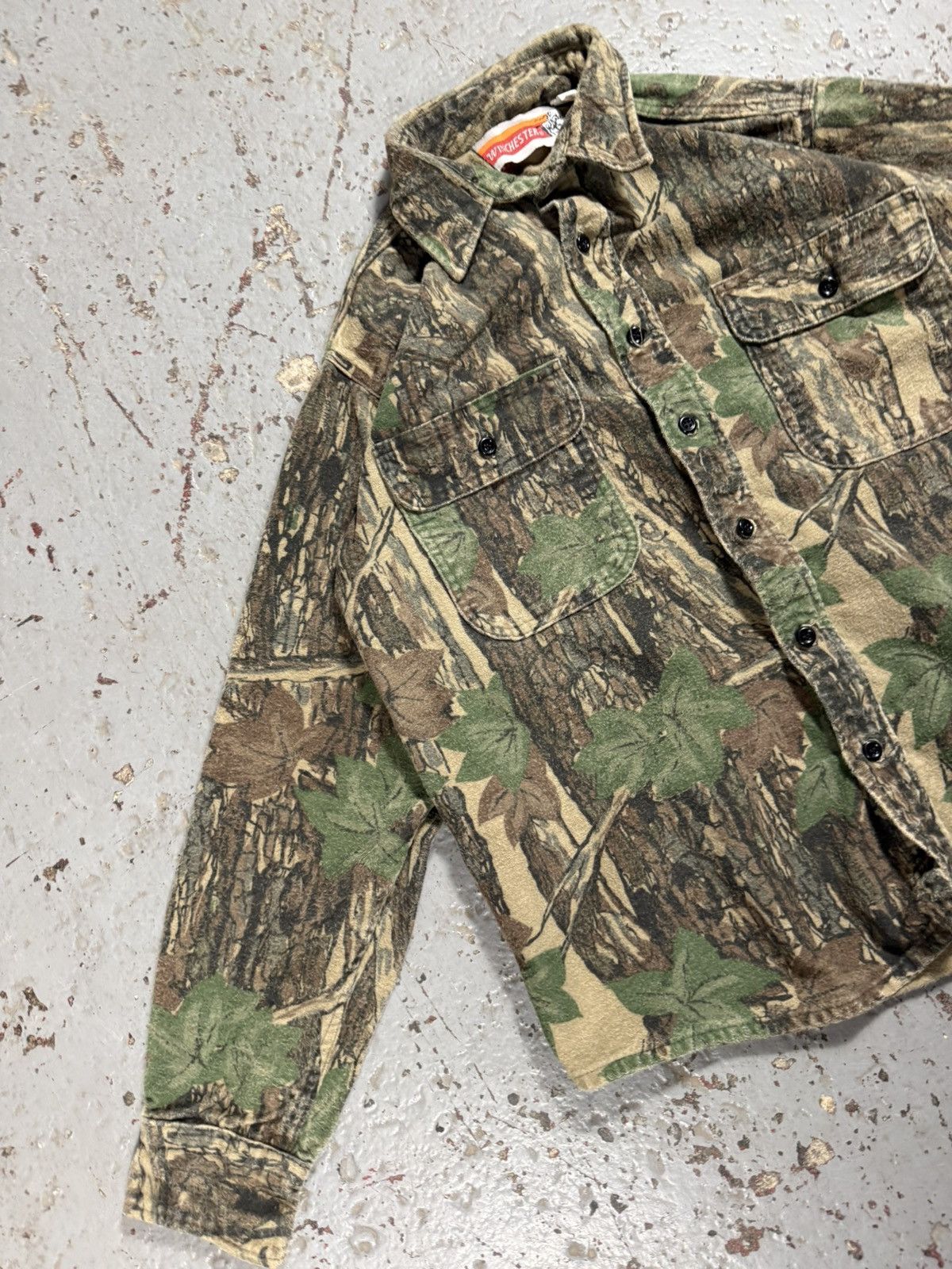 Winchester Crazy Rare Vintage Winchester Realtree Button Up Jacket Size US L / EU 52-54 / 3 - 2 Thumbnail