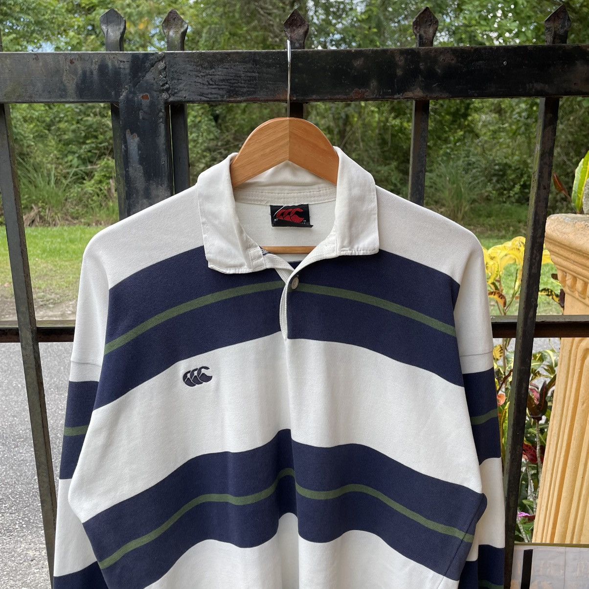 Canterbury of New Zealand × Vintage 🔥Vintage Canterbury New Zealand Stripes Polos Rugby Shirts Size US L / EU 52-54 / 3 - 4 Thumbnail
