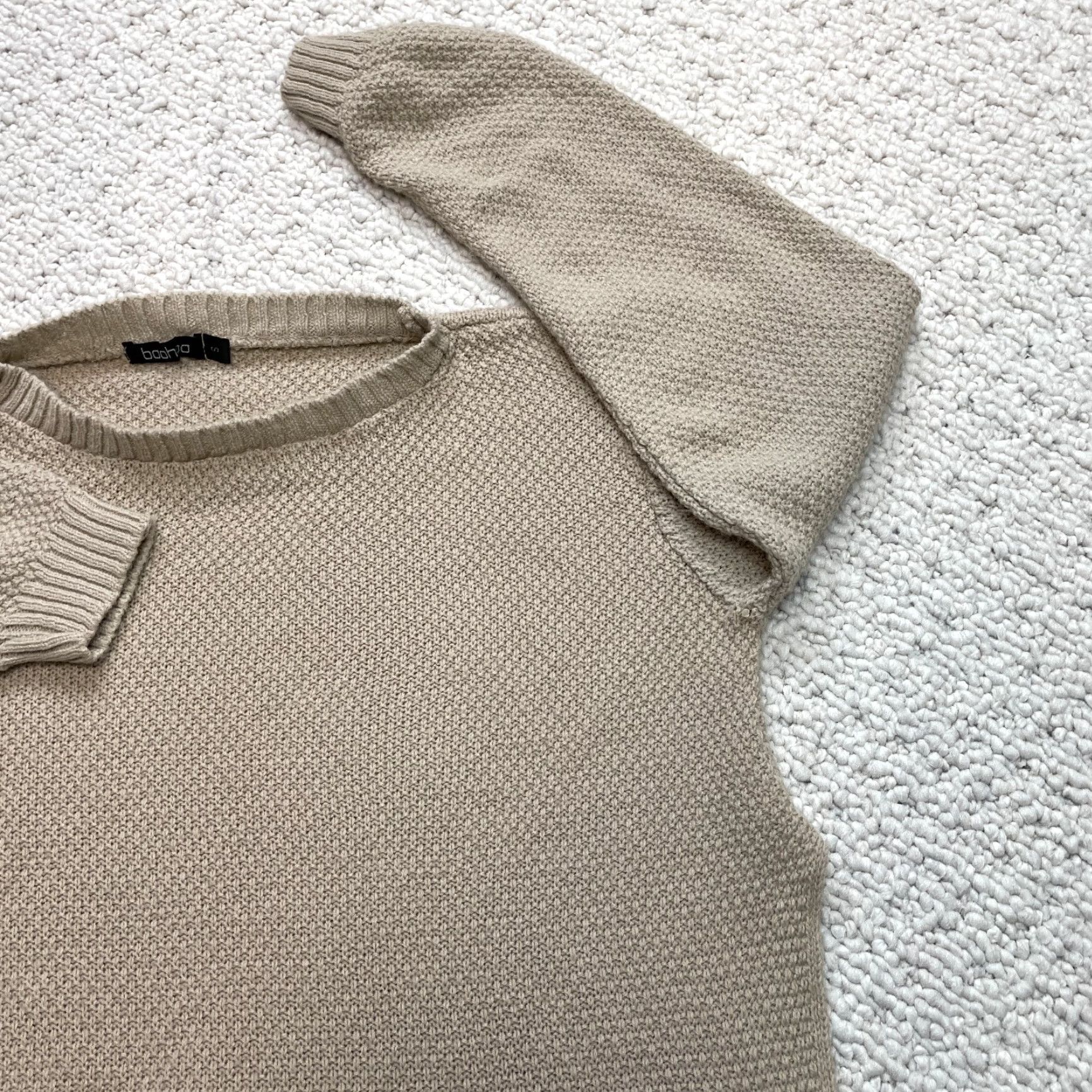 Boohoo VINTAGE Boohoo Sweater Top Womens S Beige Oatmeal Slit Sides Pullover Acrylic Solid Size S / US 4 / IT 40 - 2 Thumbnail
