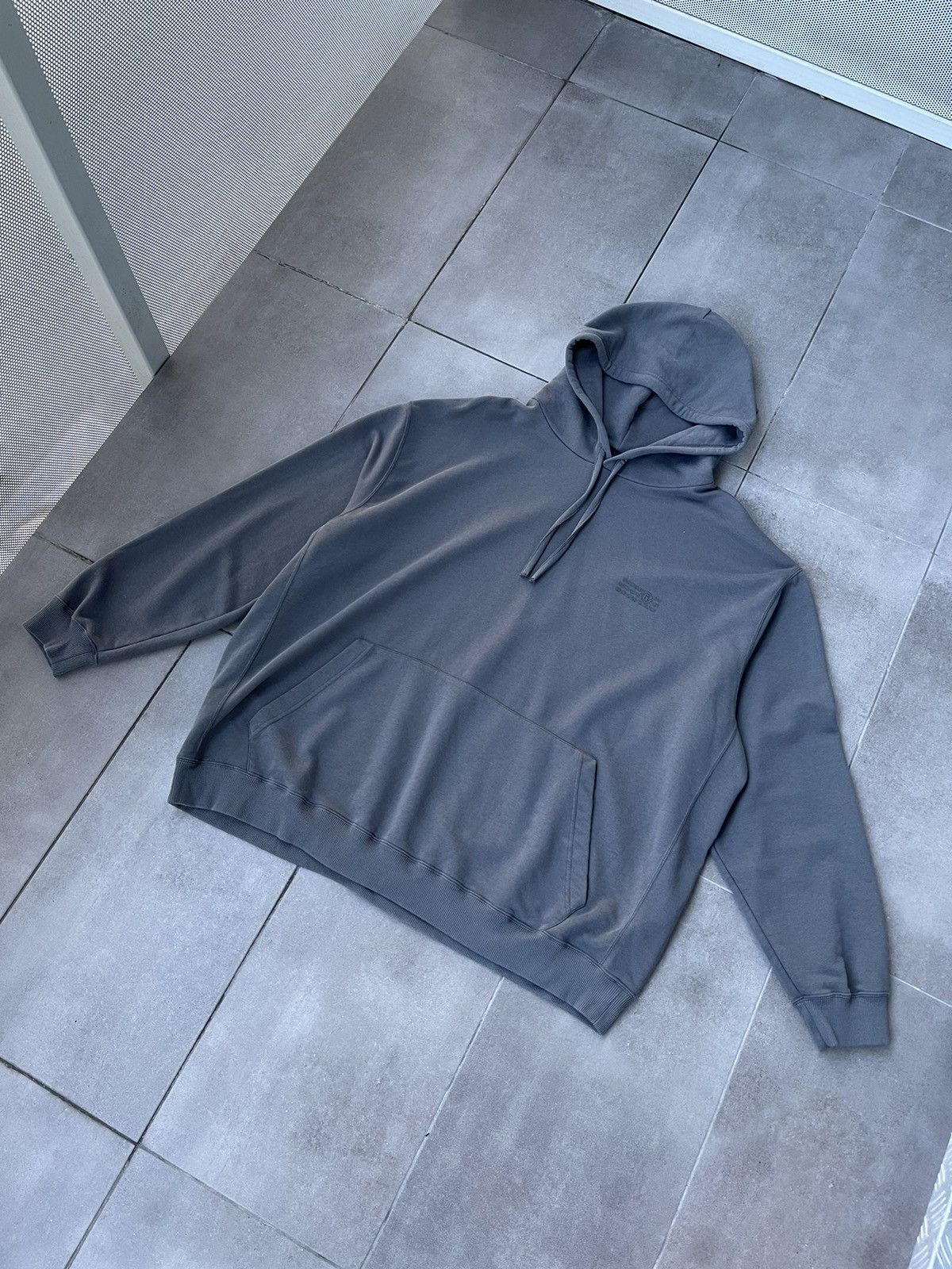 Maison Margiela !DS! SS23 Maison Margiela Logo Gray Oversized Hoodie Size XL / US 12-14 / IT 48-50 - 8 Thumbnail
