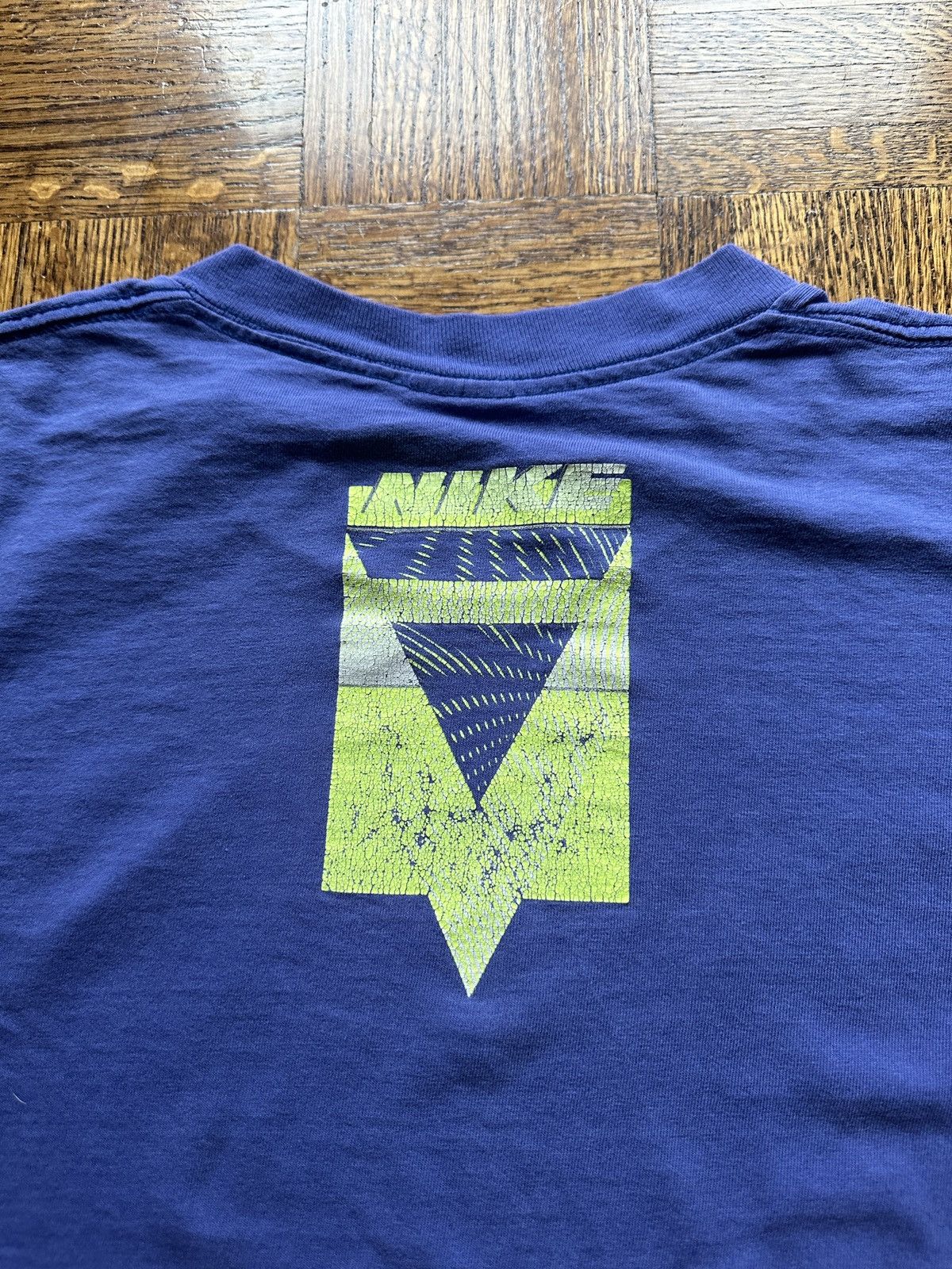 Nike Vintage 90s Nike Faded Graphic Tee Size US L / EU 52-54 / 3 - 5 Thumbnail