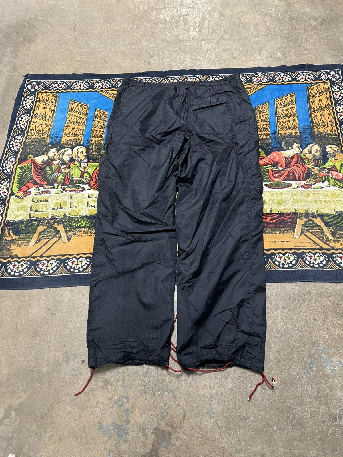Nike Vintage Black Red Nike track pants Baggy Skater y2k Sports Size US 34 / EU 50 - 10 Thumbnail