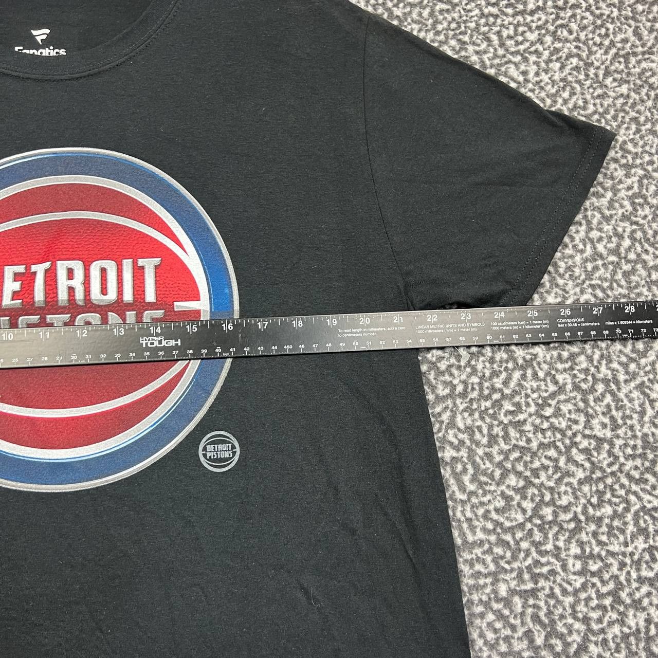 Other Detroit Pistons Shirt Men Large Fanatics Short Sleeve New L Size US L / EU 52-54 / 3 - 5 Thumbnail