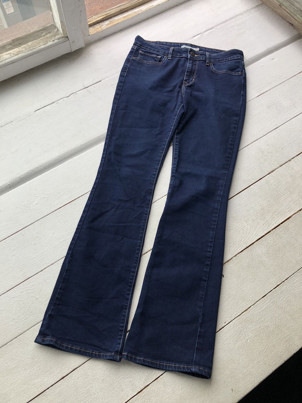 Levi’s vintage Bell Bottom Jeans Y2K