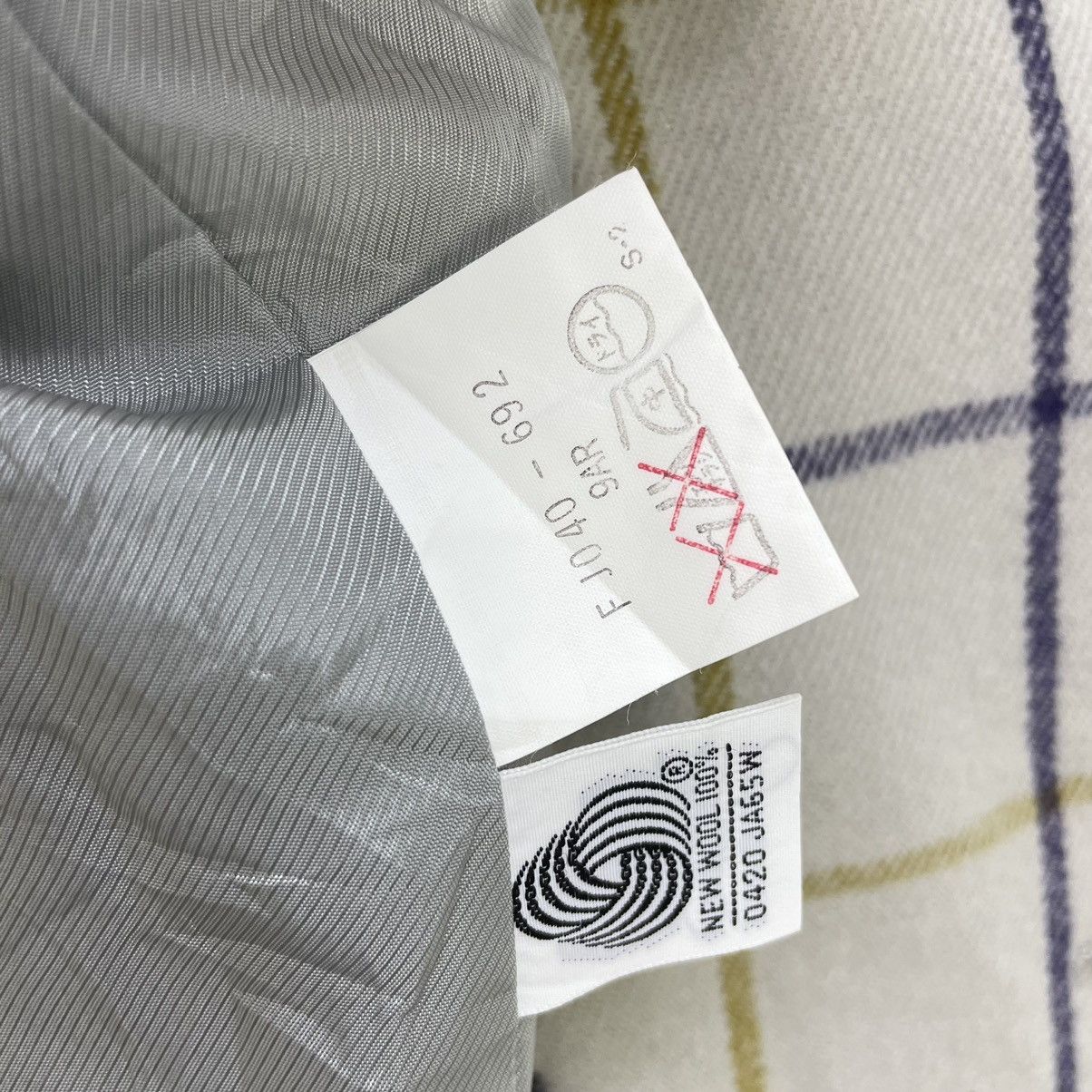 Burberry Vintage Burberrys Checked Jacket Size M / US 6-8 / IT 42-44 - 4 Thumbnail