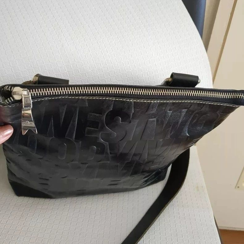 Vivienne Westwood Vivienne Westwood Black oil wax leather text full print Sa Size ONE SIZE - 4 Thumbnail