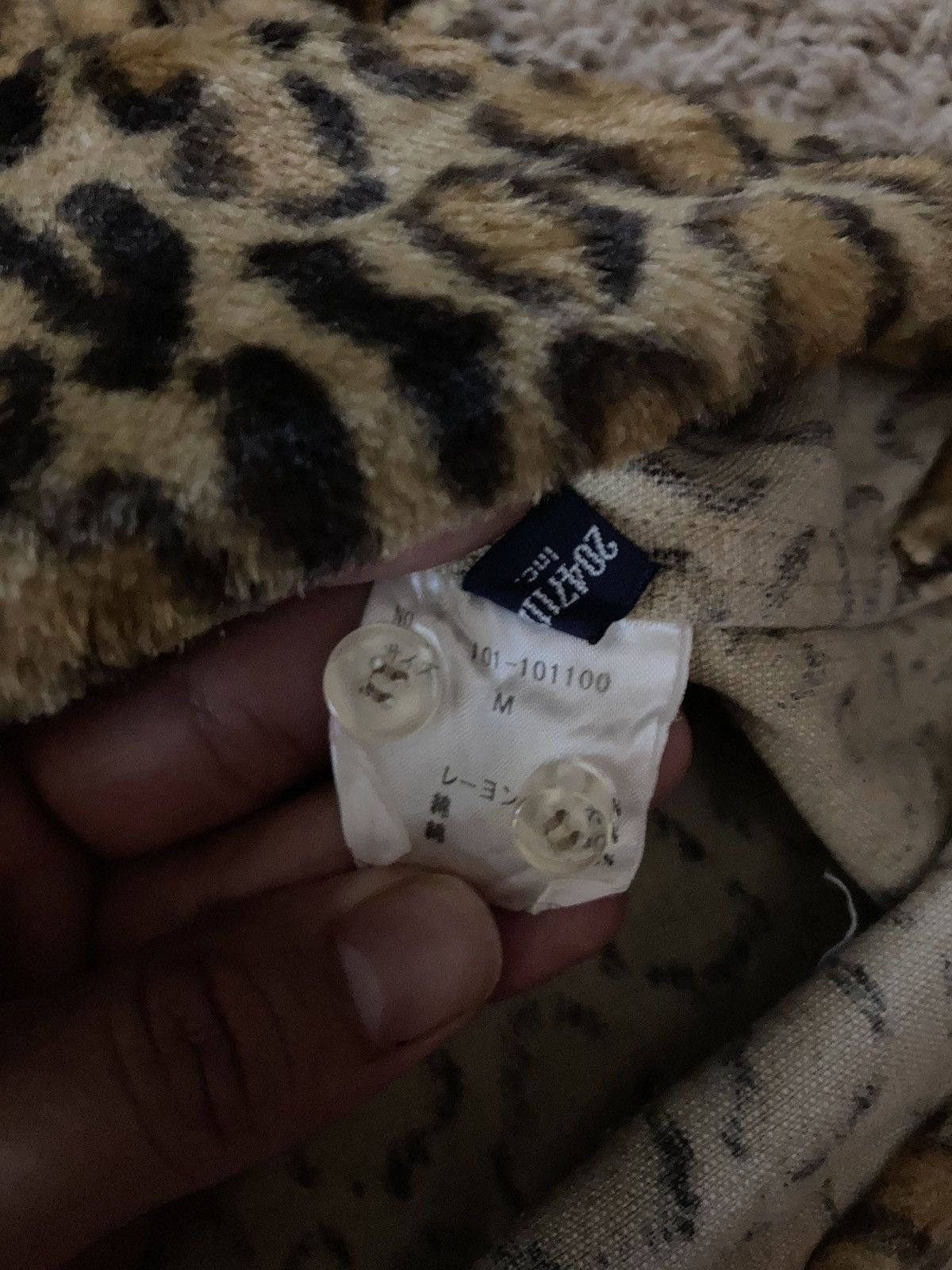 20471120 AW97 20471120 Leopard Button Down Shirt Deep Pile Fleece 90s Size US M / EU 48-50 / 2 - 9 Thumbnail