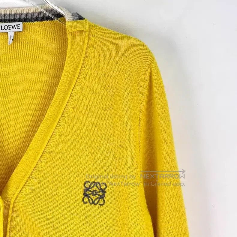 Loewe Loewe Yellow logo embroidered wool V-neck single-breasted Size M / US 6-8 / IT 42-44 - 3 Thumbnail