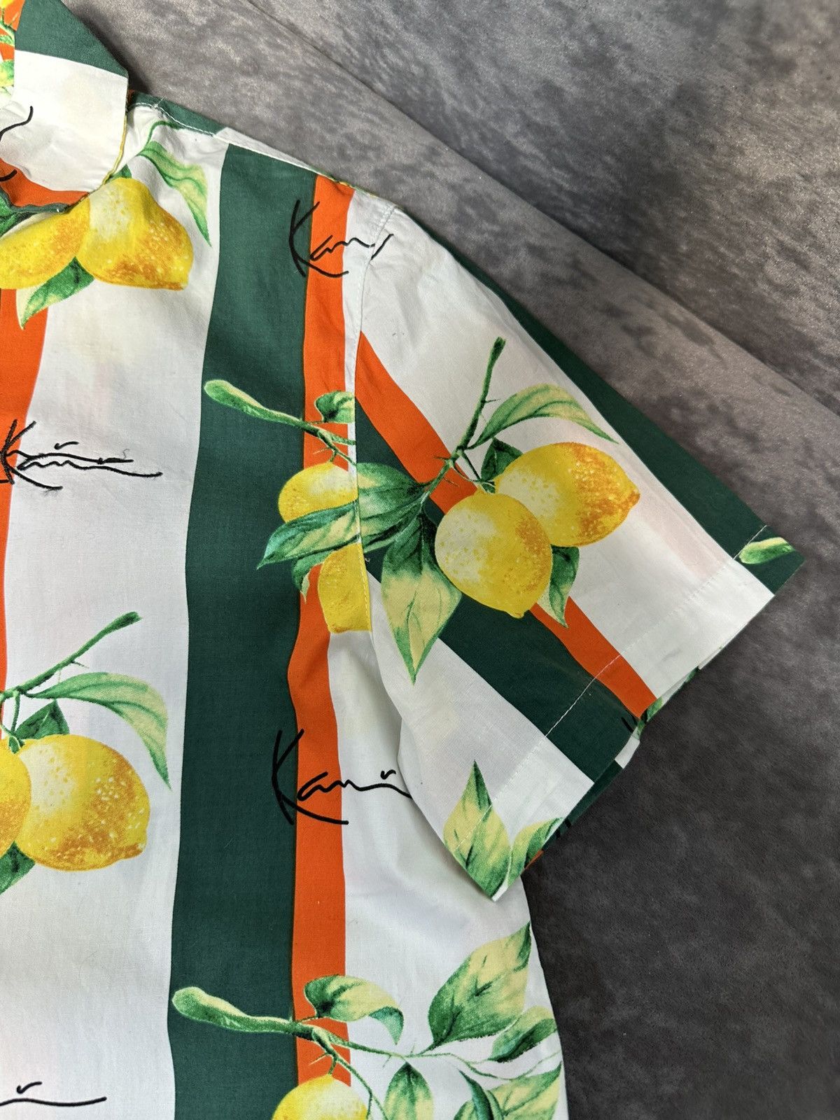 Karl Kani Vintage KARL KANI Shirt Graphic Tee Size US S / EU 44-46 / 1 - 5 Thumbnail