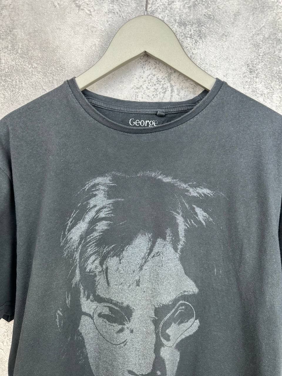 Band Tees John Lennon Face Portrait T-Shirt Graphic Beatles 2010 Tee Size US L / EU 52-54 / 3 - 4 Thumbnail