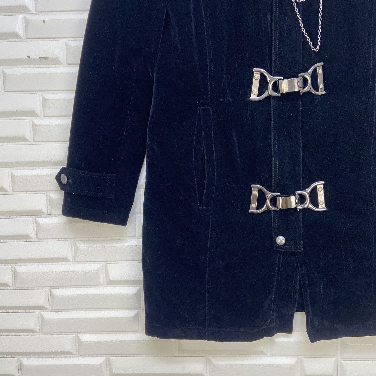 In The Attic In The Attic Velvet Black Gothic Punk Buckle Long Jacket Size US S / EU 44-46 / 1 - 8 Thumbnail