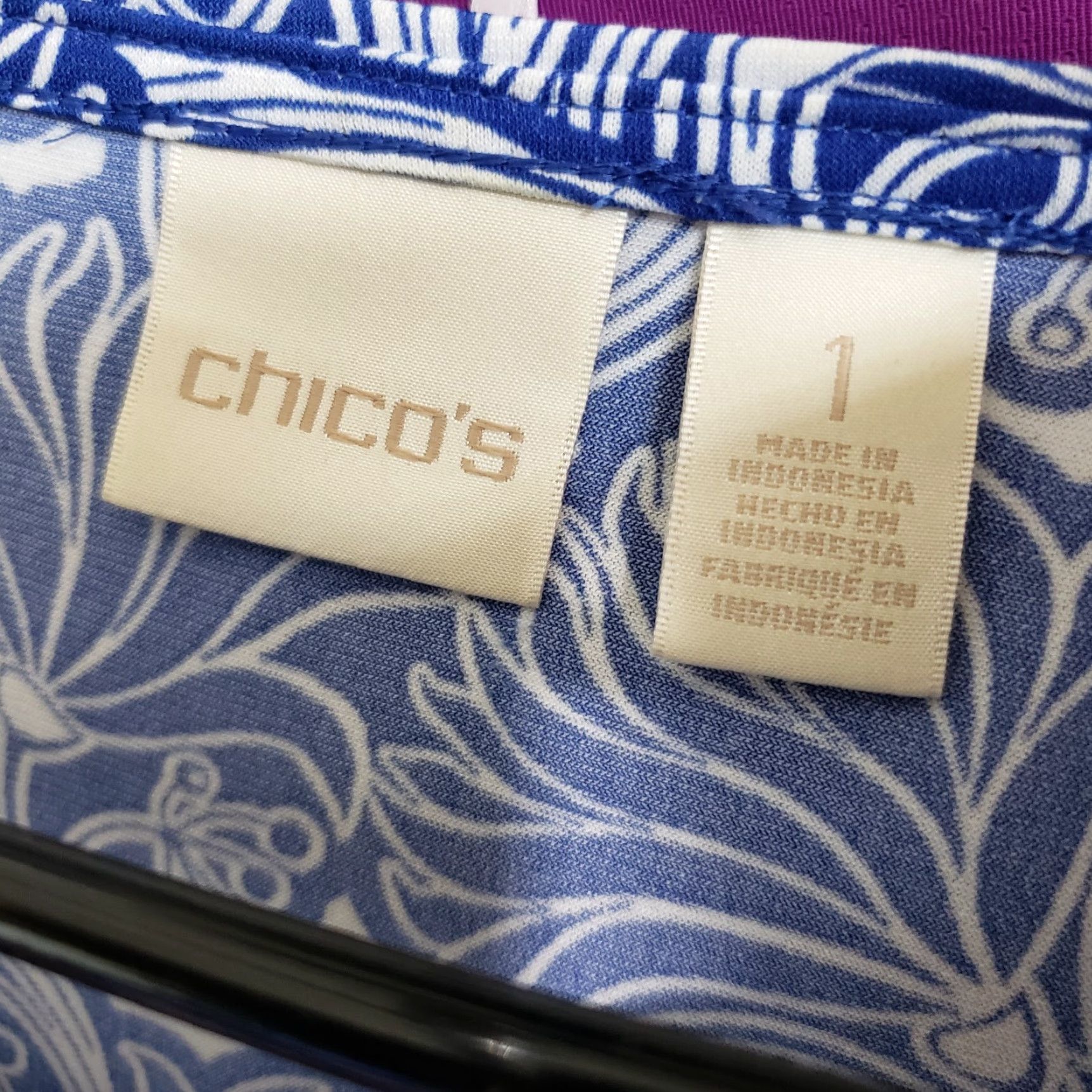 Vintage Chicos Womens Printed Top Blouse Sz M Blue White Elbow Sleeve Round Neck Pullover Size M / US 6-8 / IT 42-44 - 5 Thumbnail