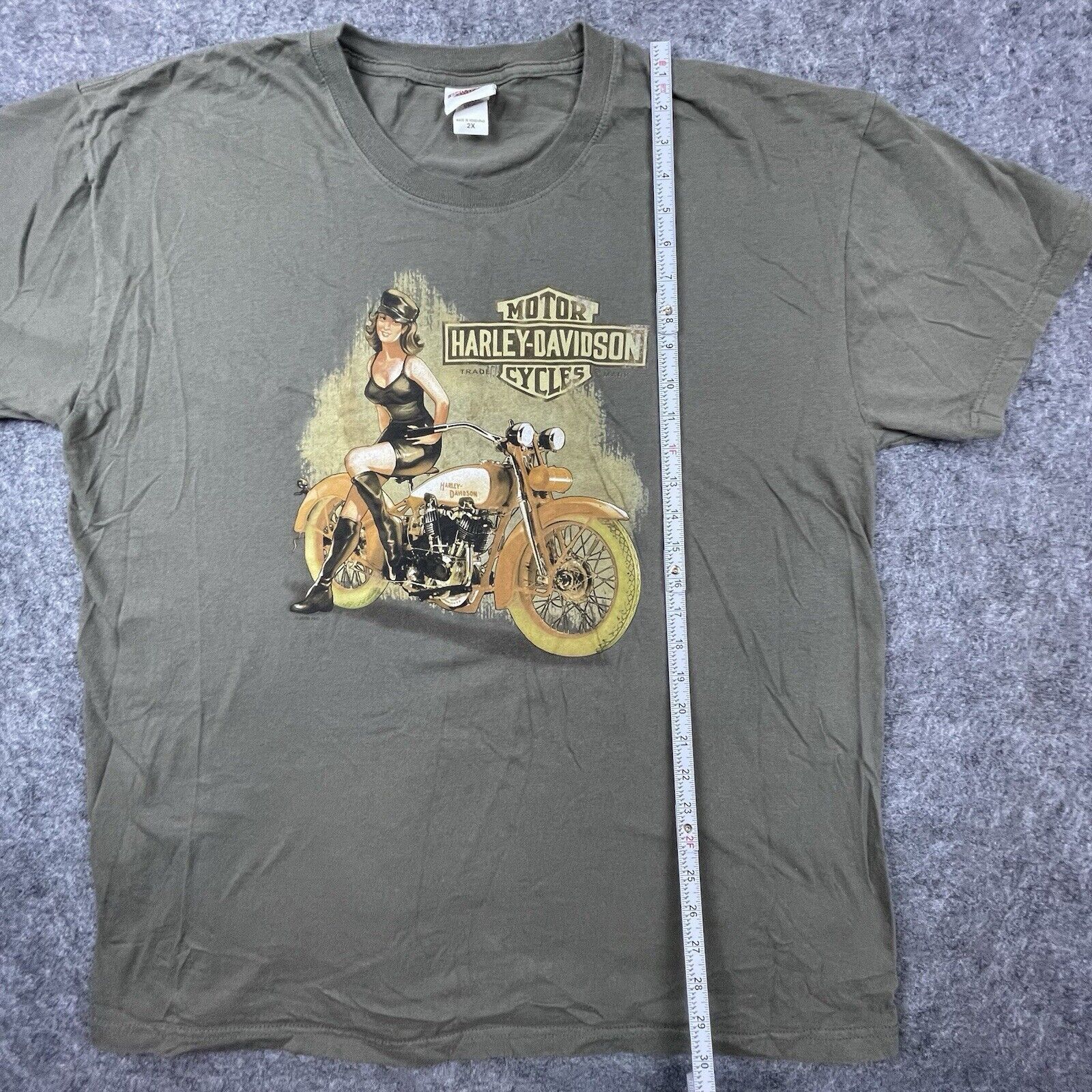 Harley Davidson Harley Davidson Shirt 2XL Tan Pin-Up Girl Fargo North Dakota Size US XXL / EU 58 / 5 - 6 Thumbnail