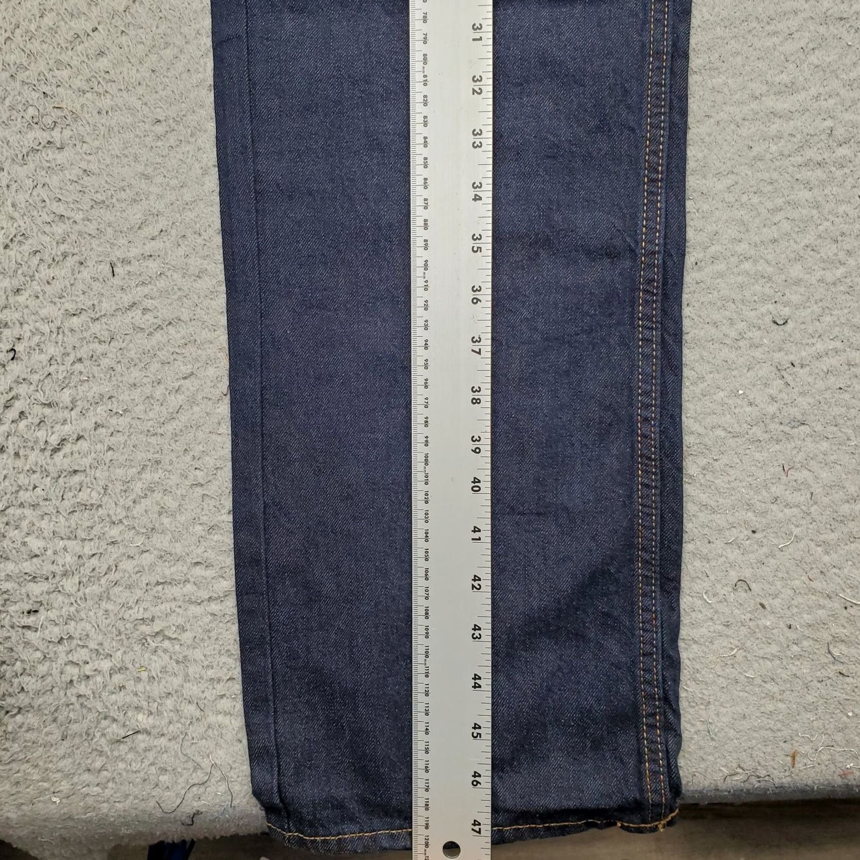 Old Navy Old Navy Mens Straight Jeans 38x36 Blue Denim Regular Fit 5-Pocket 100% Cotton Denim Button Closure Size US 38 / EU 54 - 3 Thumbnail