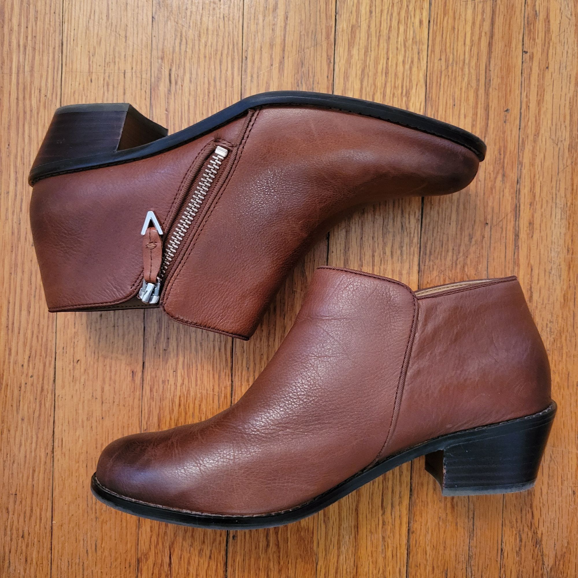 Vionic Vionic Brown Burnished Leather Ankle Boots Side Zip 7.5 JOLE Size US 7.5 / IT 37.5 - 6 Thumbnail