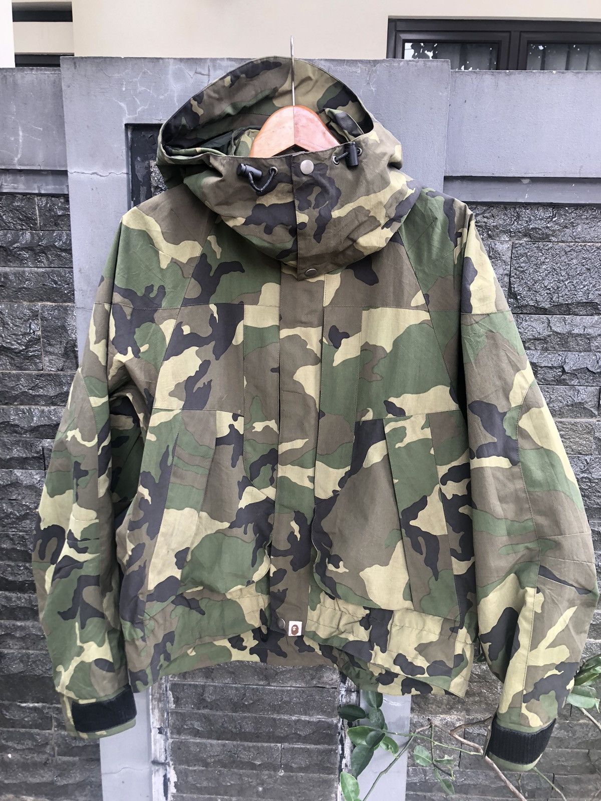 image of Bape x Vintage Woodland Camo Fishing Jacket in Green, Men's (Size Large)