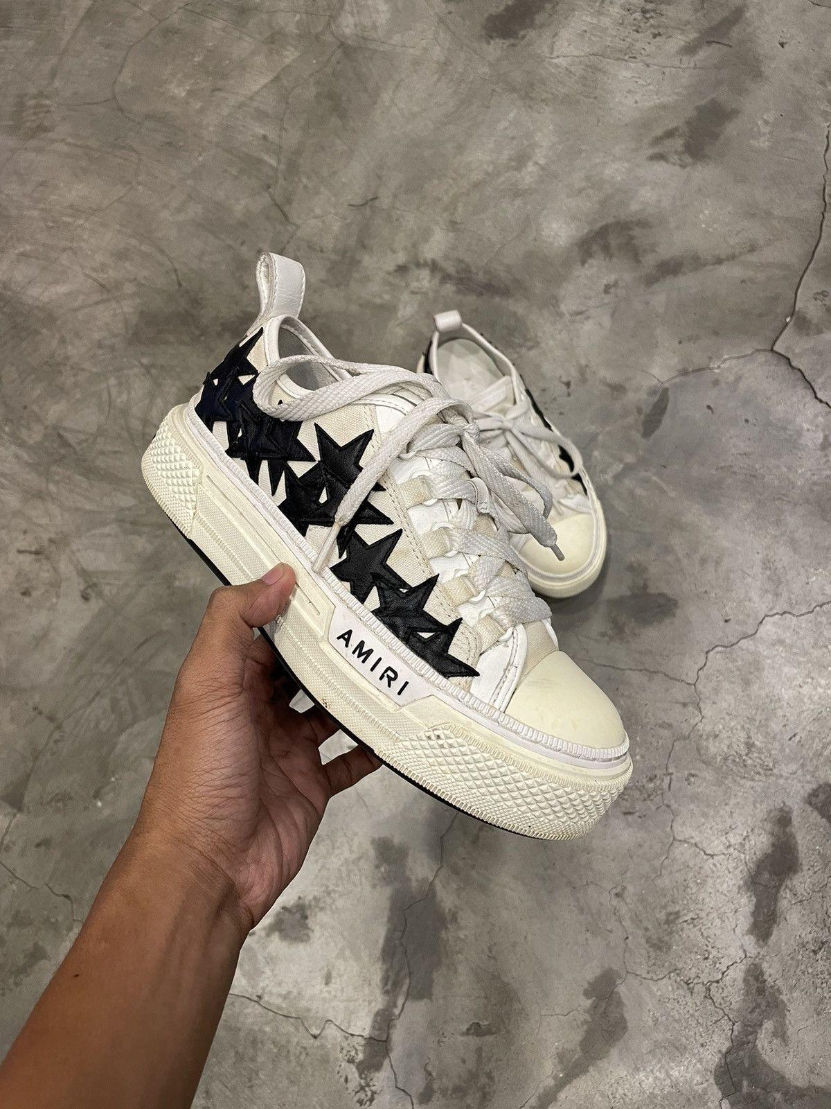 Amiri Amiri Stars Court Canvas Sneakers - White And Black