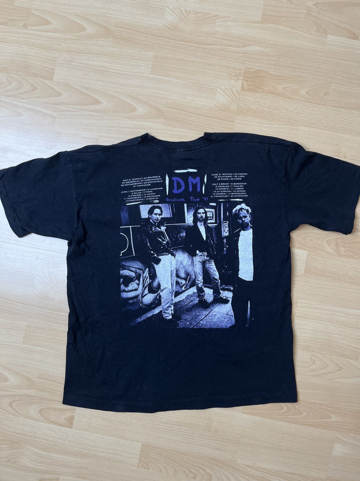 Band Tees Depeche Mode devotional tour tee Size US XL / EU 56 / 4 - 8 Thumbnail