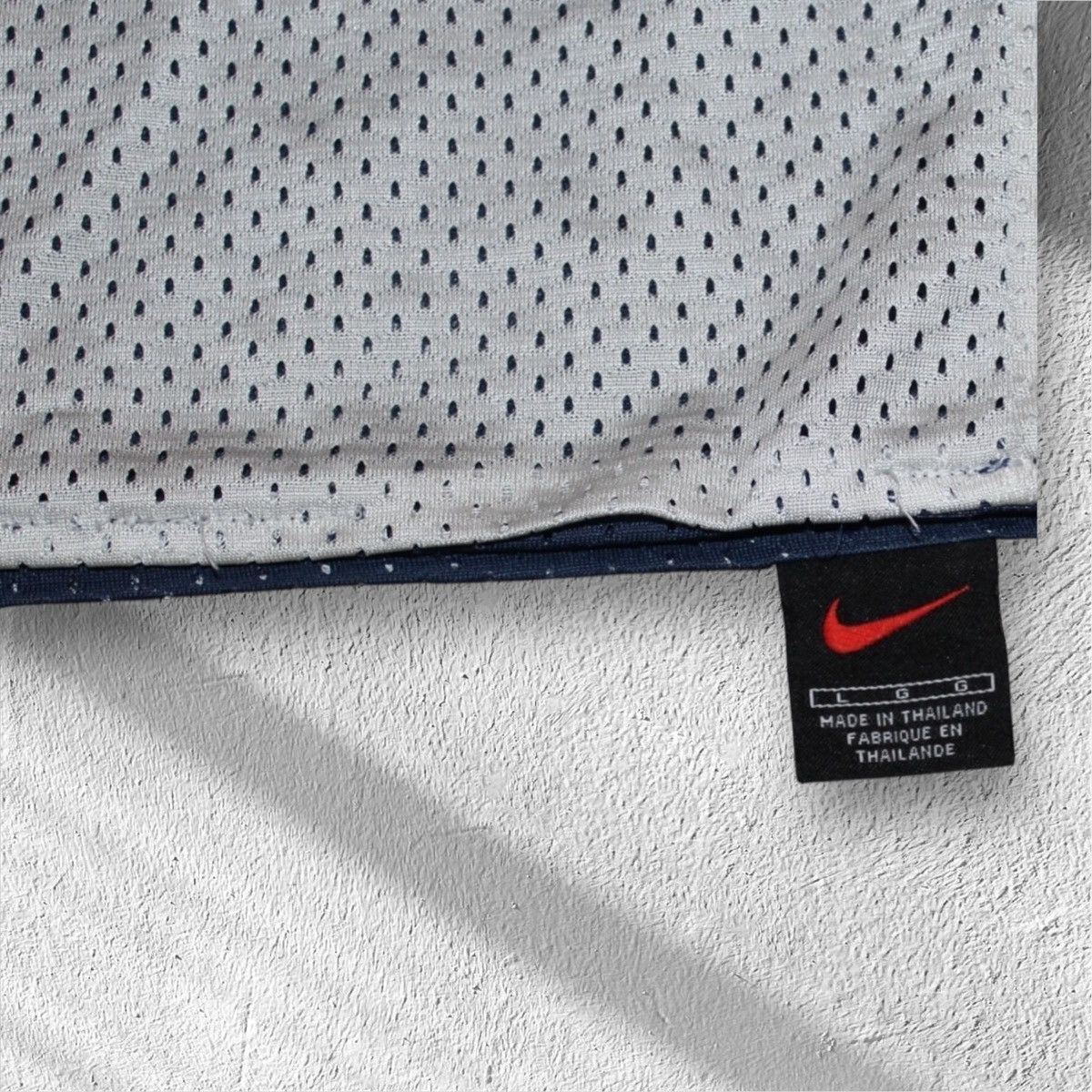 Nike Vintage 90s Nike Reversible Basketball Jersey Mini Swoosh Size US L / EU 52-54 / 3 - 4 Thumbnail