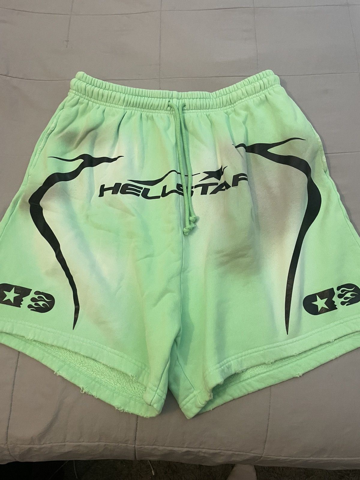 HELLSTAR HELLSTAR Warm up shorts neon green XL Size US 34 / EU 50 - 1 Thumbnail