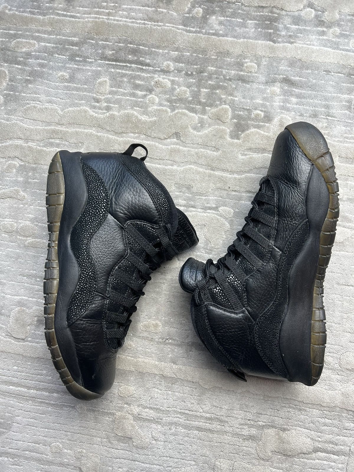 Jordan Brand × October's Very Own Jordan air retro 10 ovo Octobers very own hi-top sneakers Size US 9 / EU 42 - 7 Thumbnail