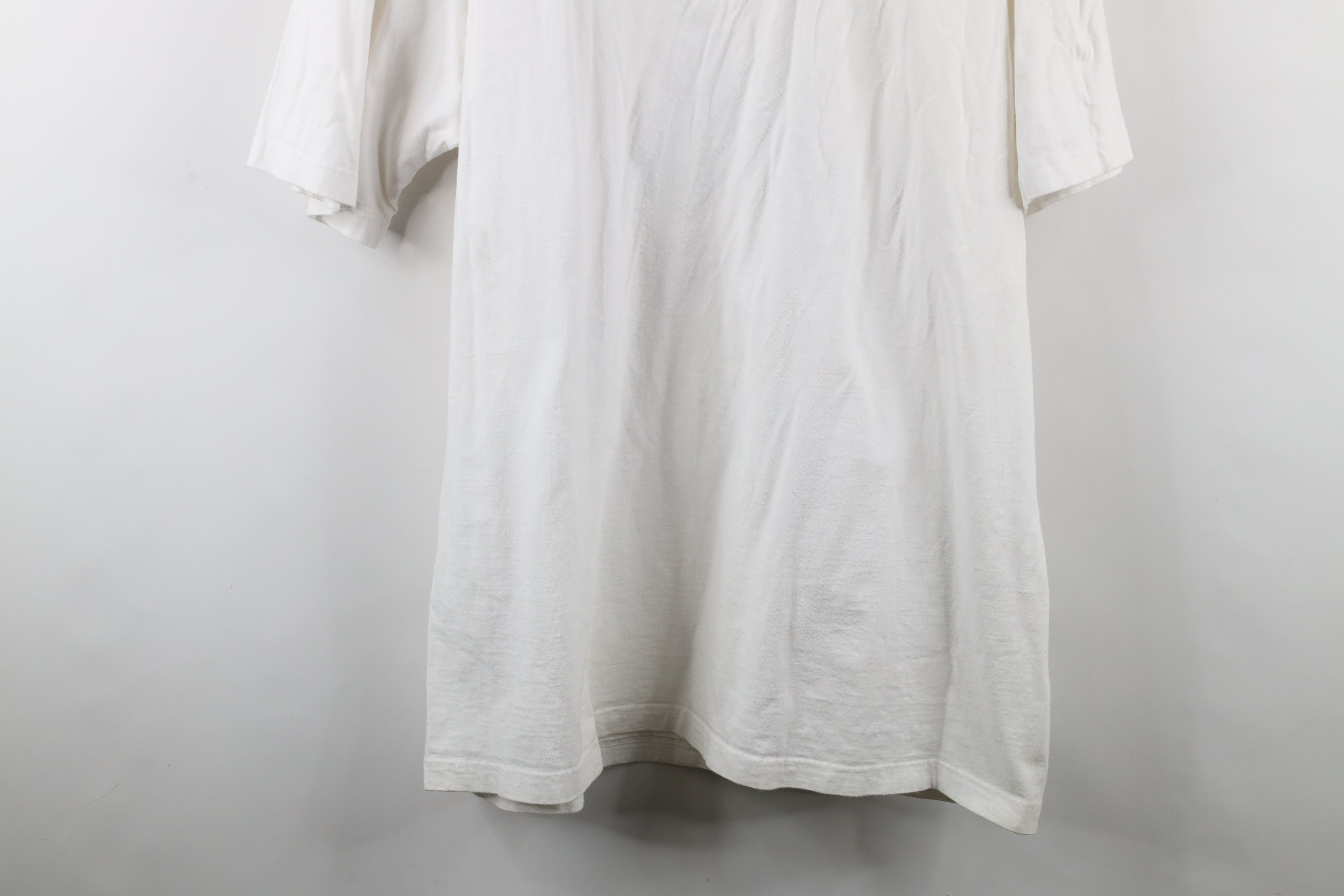 Vintage Vintage Y2K Family Guy American Gangster T-Shirt White Size US XXL / EU 58 / 5 - 12 Thumbnail
