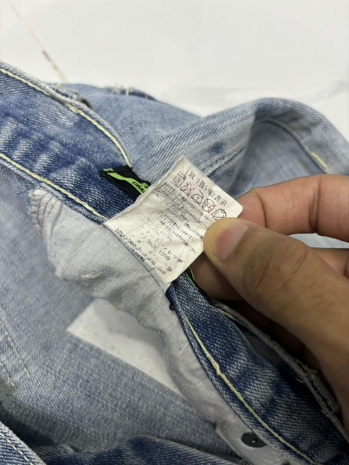If Six Was Nine Vintage Banana Seven Blue Wash Distressed Denim Jean Size US 32 / EU 48 - 10 Thumbnail