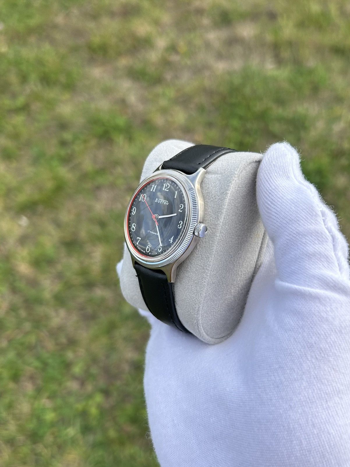 Vintage Vintage Watch Vostok USSR Soviet Mechanical Wristwatch 1980s Size ONE SIZE - 6 Thumbnail