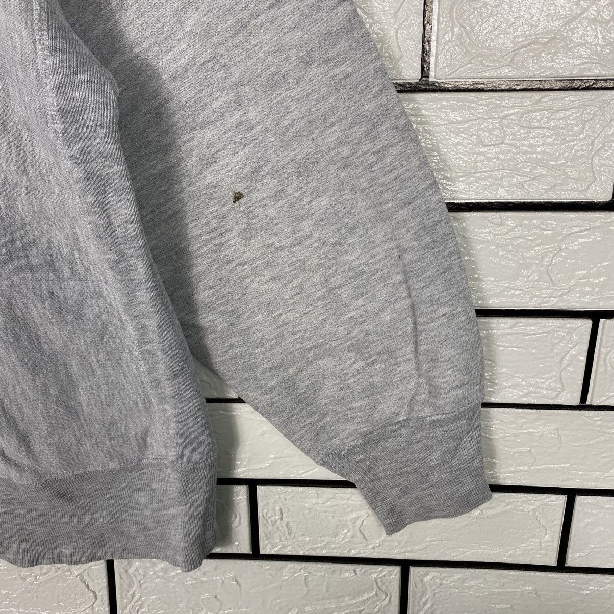 Champion 📌Vintage Sweatshirt crewneck Champion Reverse Weave Usa Size US M / EU 48-50 / 2 - 13 Thumbnail
