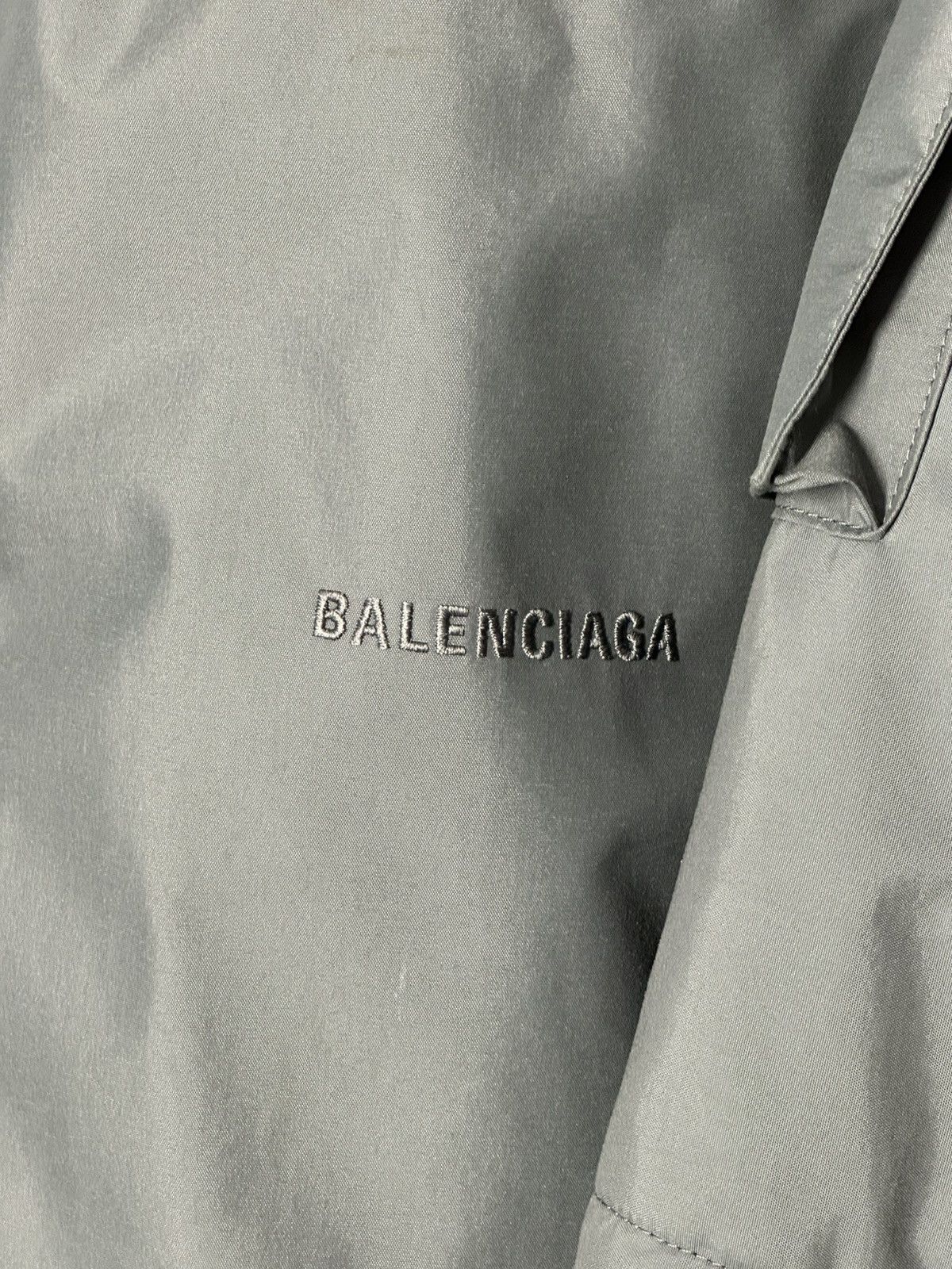 Balenciaga BALENCIAGA Oversized Gray reflective Parka Size US S / EU 44-46 / 1 - 3 Thumbnail