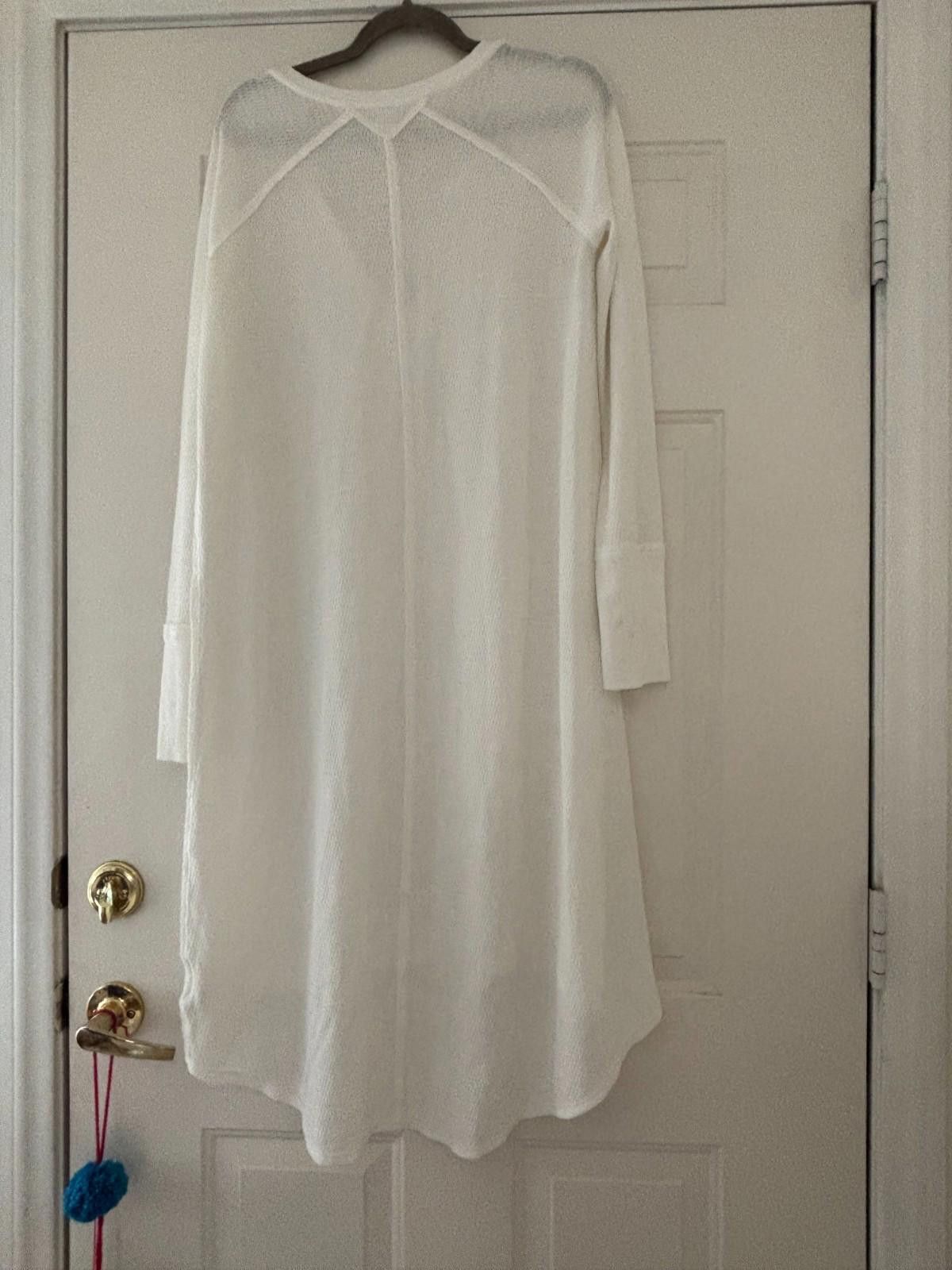 Designer Womens We the Free white long tunic shirt sz M preloved #222 Size M / US 6-8 / IT 42-44 - 2 Thumbnail