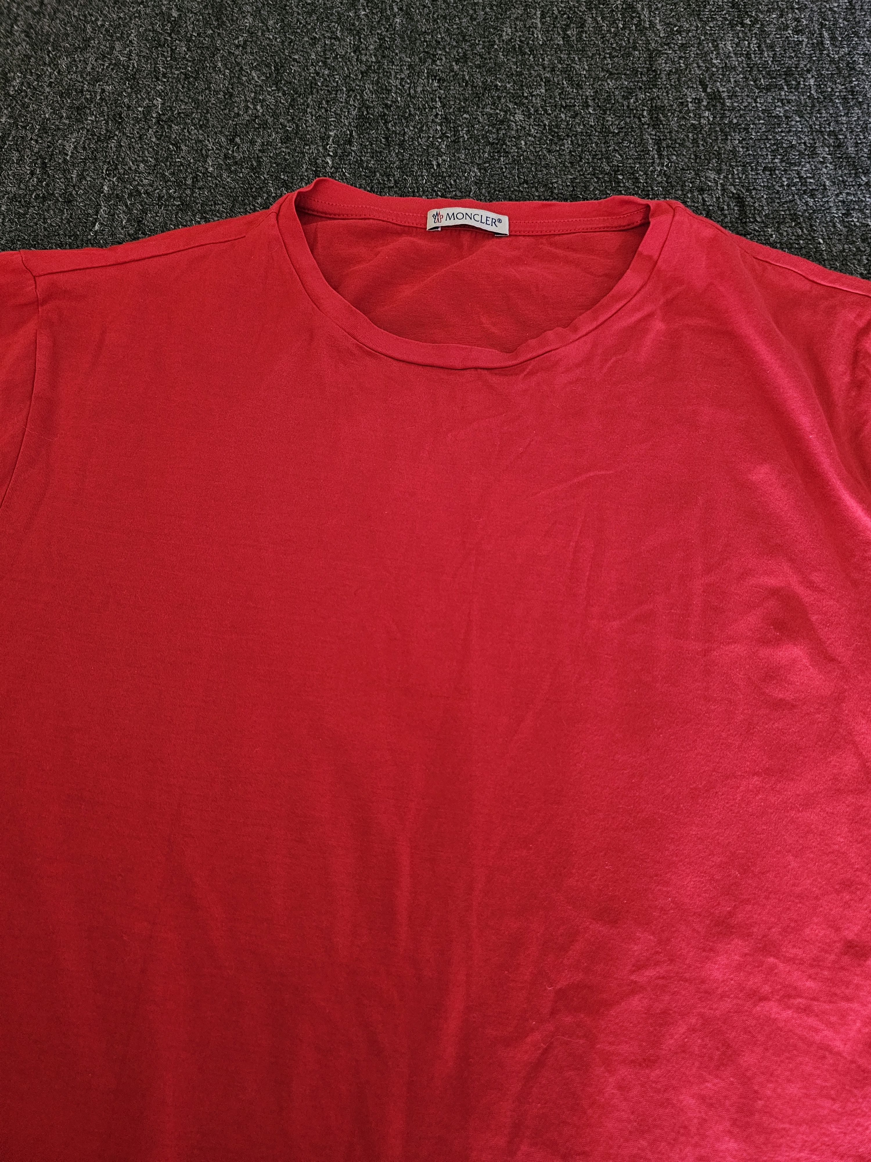 Moncler Moncler Men's Red T-Shirt Size L Size US L / EU 52-54 / 3 - 2 Thumbnail
