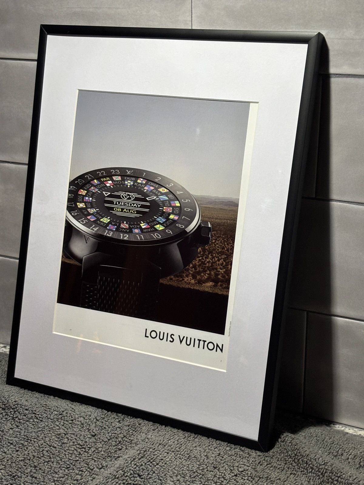 Louis Vuitton • Louis Vuitton • Authentic Framed Wall Art ⌚️⏱️ Size ONE SIZE - 2 Thumbnail