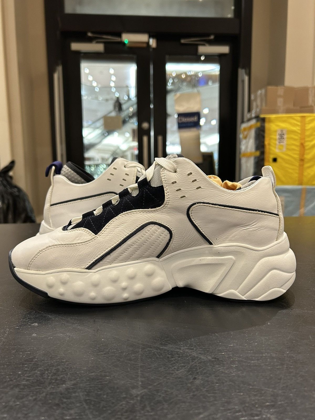 Acne Studios Acne Studios Rockaway Sneakers - White/Navy Size US 10 / EU 43 - 3 Thumbnail
