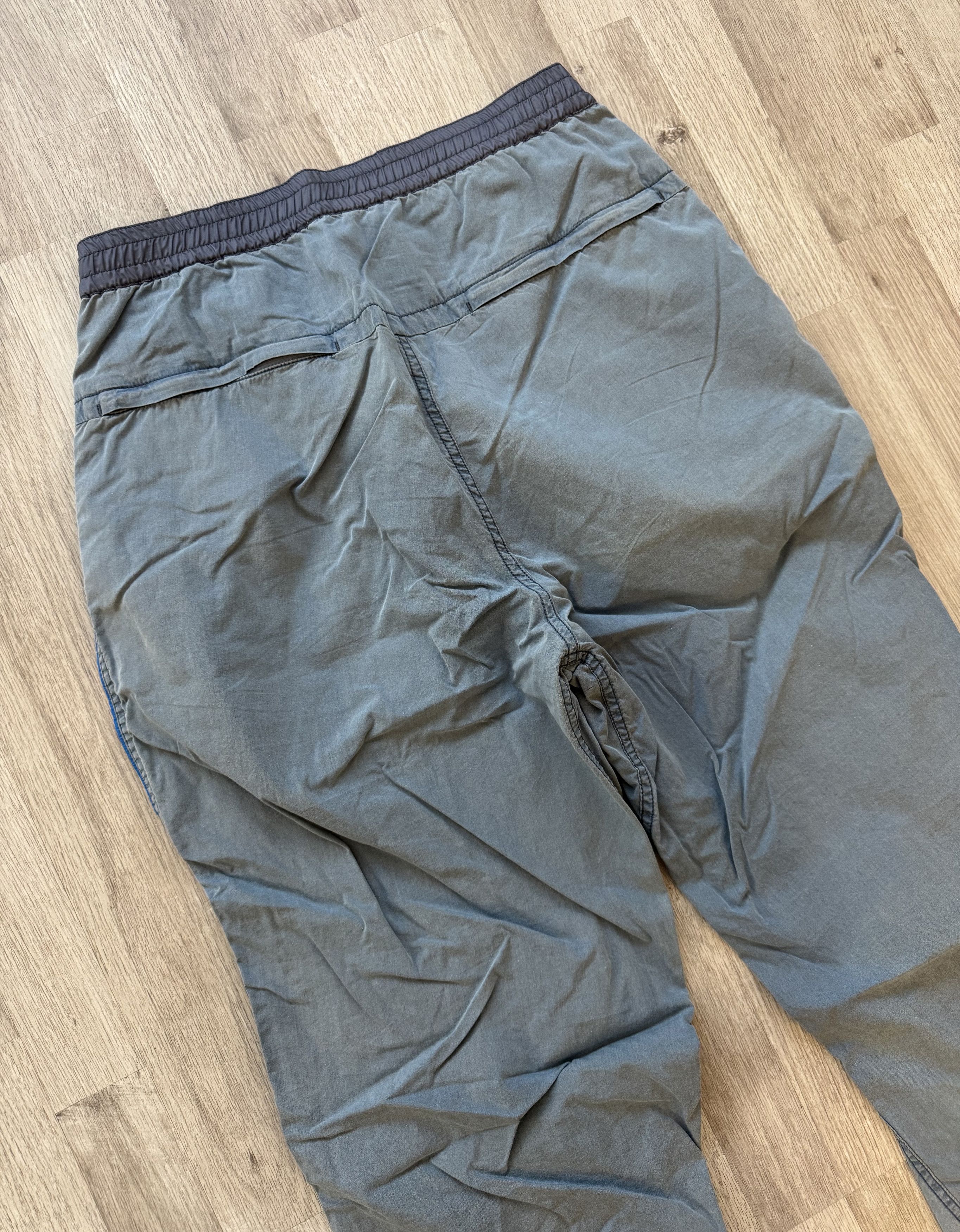 The North Face Purple Label The North Face Purple Label Indigo Field Track Pant Size US 34 / EU 50 - 1 Thumbnail