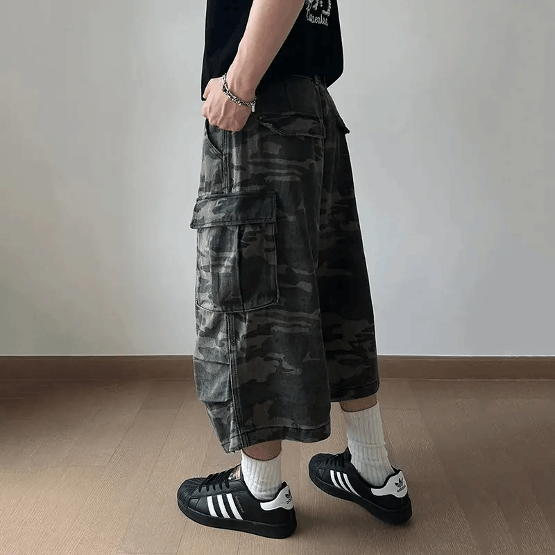 Japanese Brand × Vintage Denim Shorts Large Pocket Camouflage Workwear Size US 28 / EU 44 - 4 Thumbnail