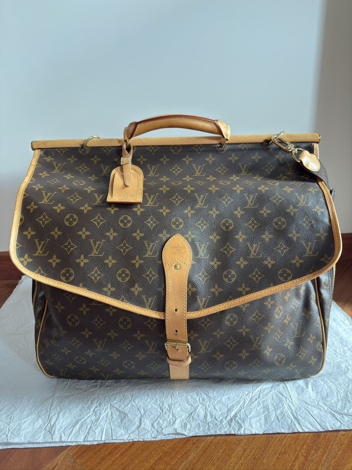 Louis Vuitton Louis Vuitton rare Sac Chasse Size ONE SIZE - 1 Thumbnail