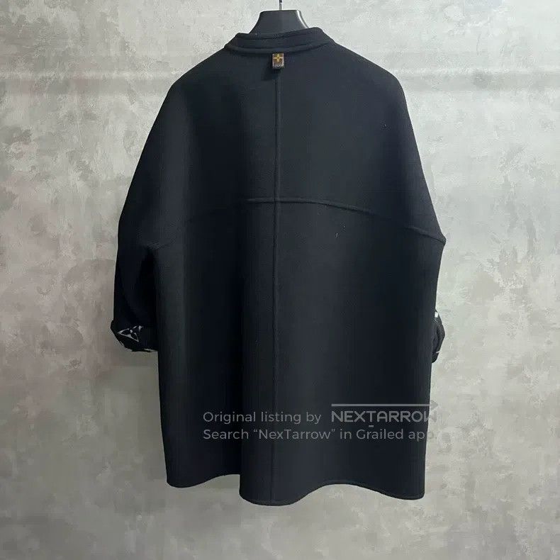 Louis Vuitton Louis Vuitton Black Solid Crew Neck Button Jacket Size XS / US 0-2 / IT 36-38 - 6 Thumbnail