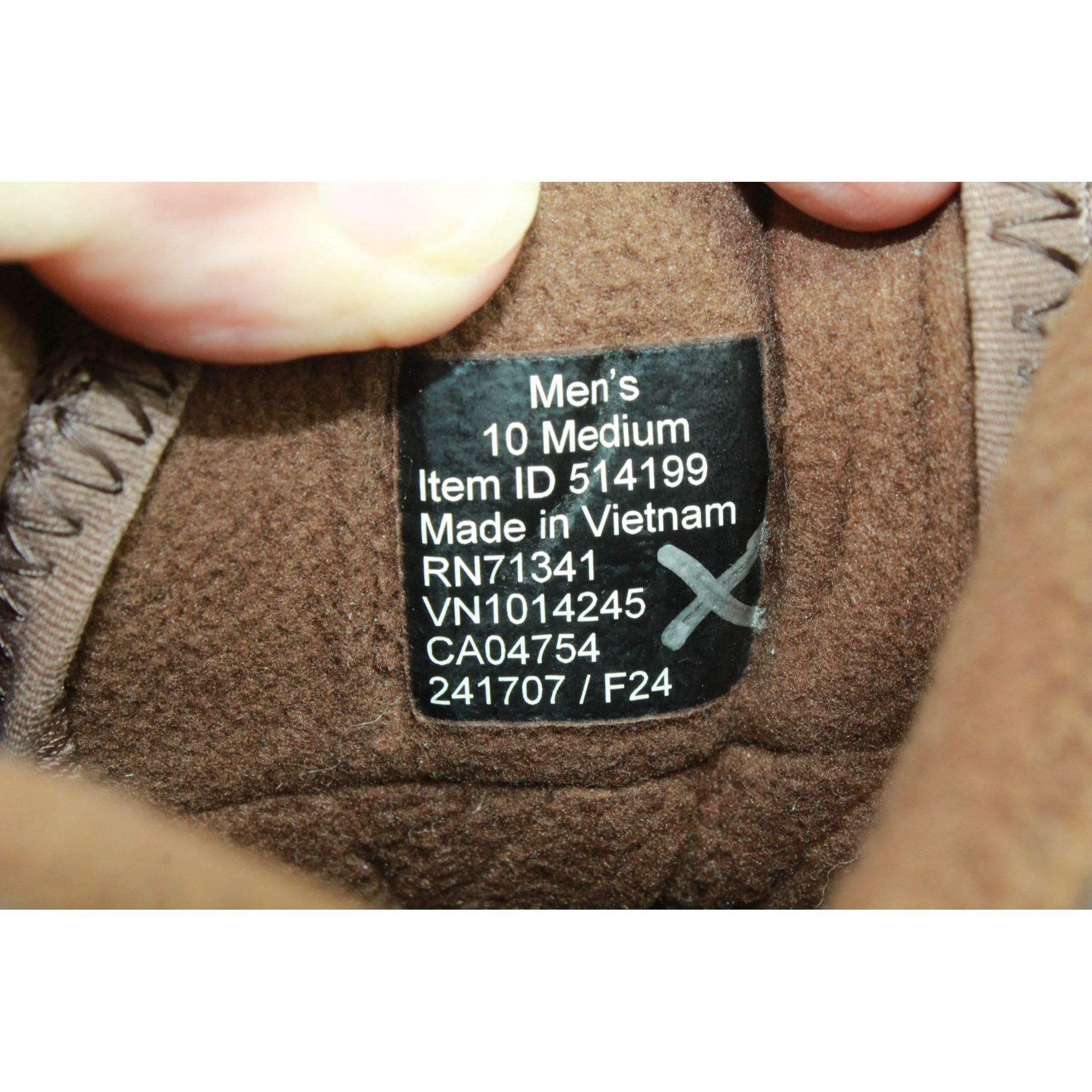 L.L. Bean LL Bean Snow Sneaker 5 Men's Waterproof Winter Boots Size US 10 / EU 43 - 8 Thumbnail