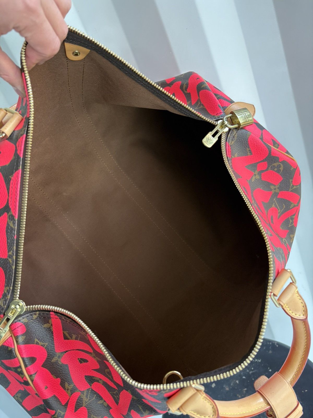 Louis Vuitton Keepall 50 Monogram Graffiti Bag Fuschia Size ONE SIZE - 12 Thumbnail