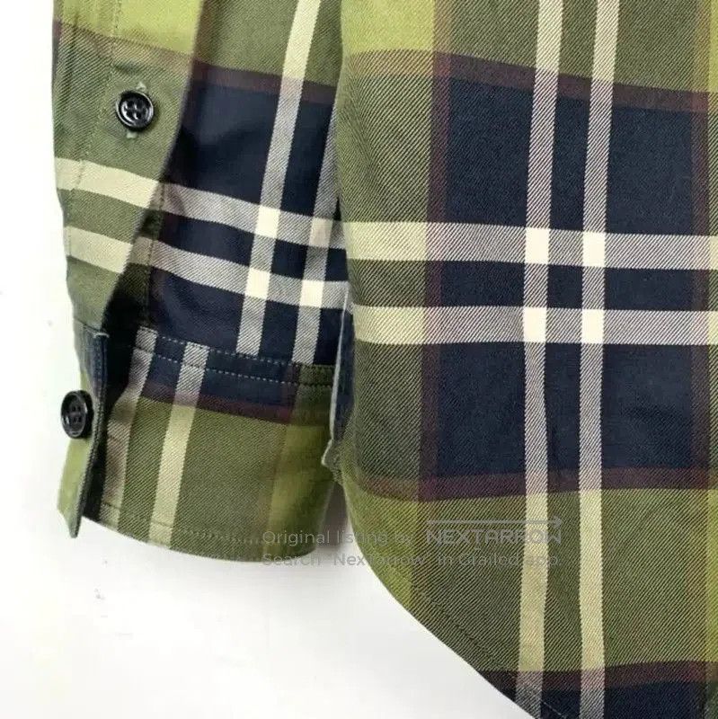 Burberry Burberry Green Long Sleeve Crop Shirt. Size XS / US 0-2 / IT 36-38 - 4 Thumbnail