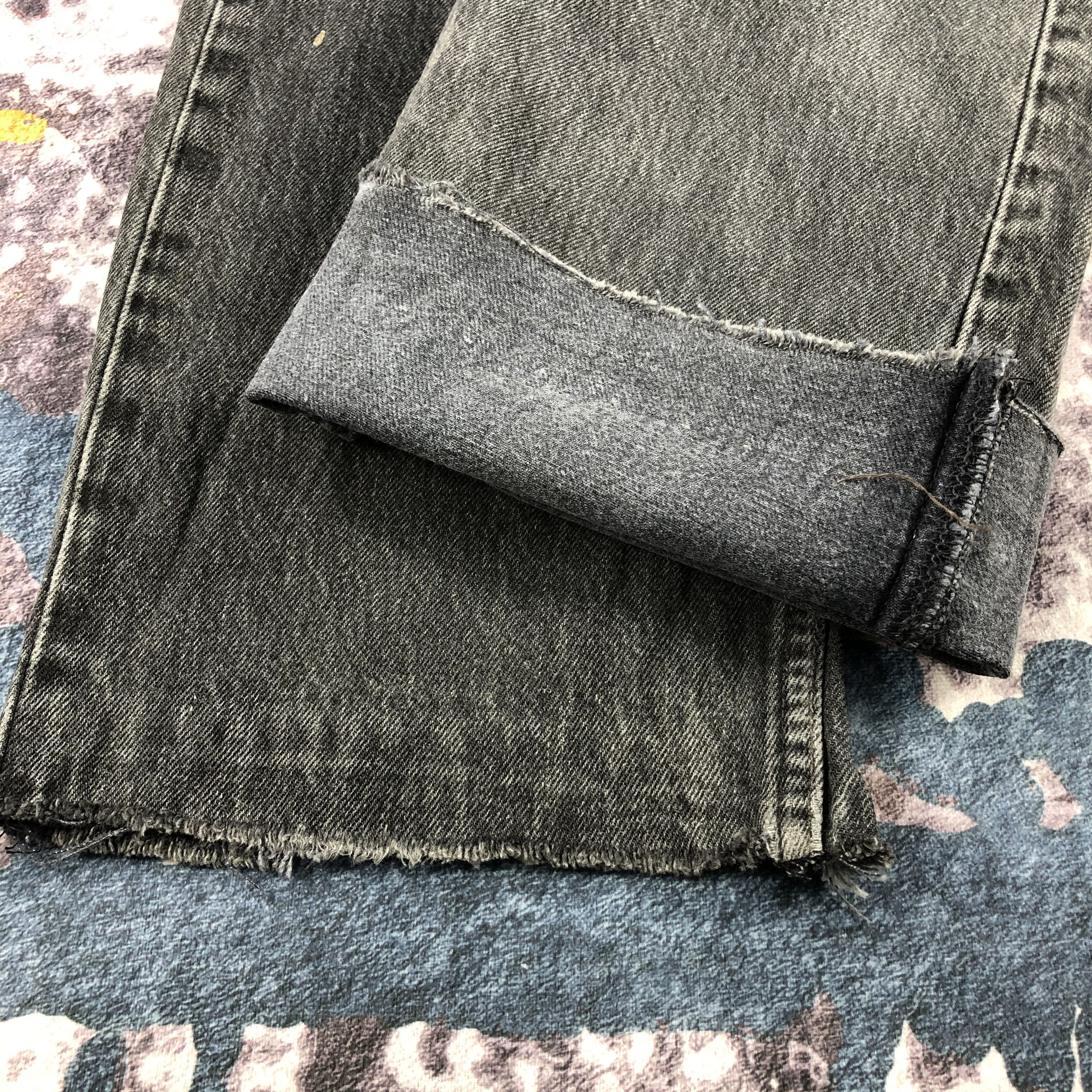 Levi's Vintage 90s Distress Levis 501 Jeans-JM2102 Size US 35 - 8 Thumbnail