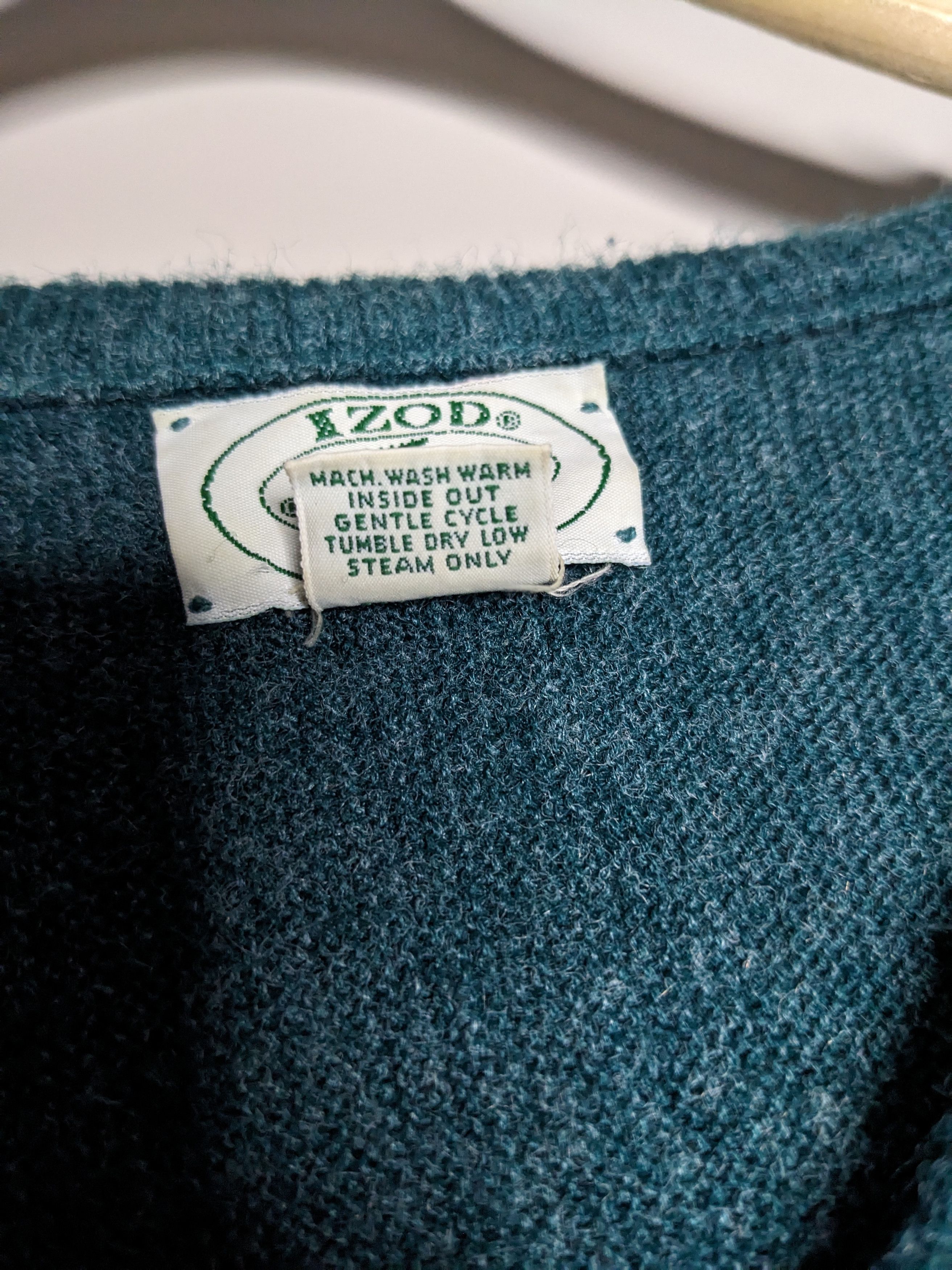 Lacoste VTG Izod Lacoste V Neck Orlon Sweater XL Made USA 1970-80s Size US XL / EU 56 / 4 - 9 Thumbnail