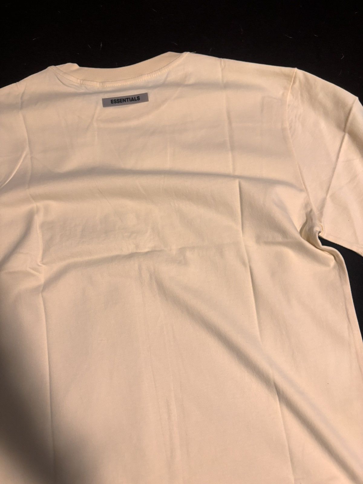 Essentials Essentials fear of god boxy tee shirt cream applique logo Size US XS / EU 42 / 0 - 10 Thumbnail