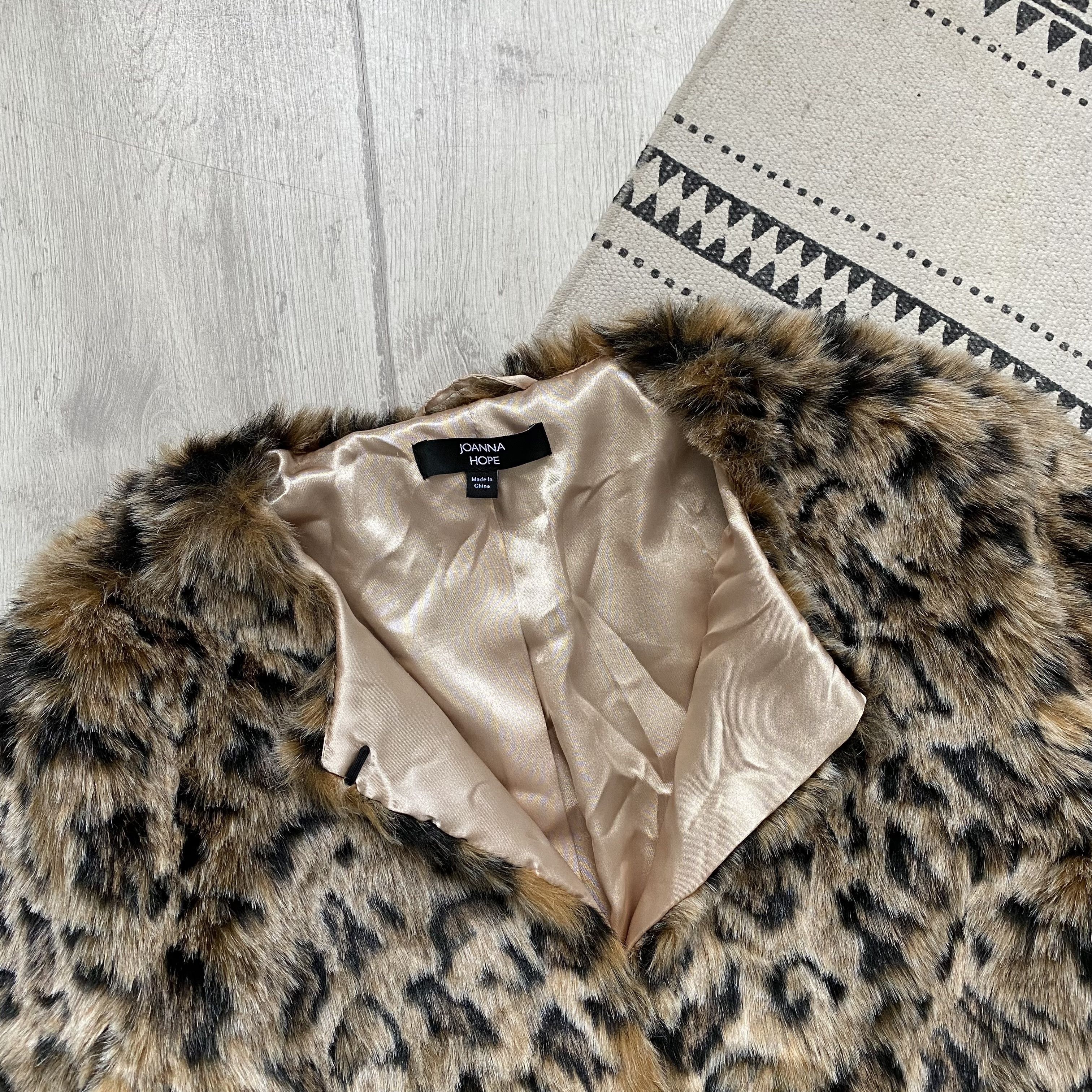 If Six Was Nine Vintage 00s Leopard print Faux Fur Jacket Avant-garde Size M / US 6-8 / IT 42-44 - 2 Thumbnail